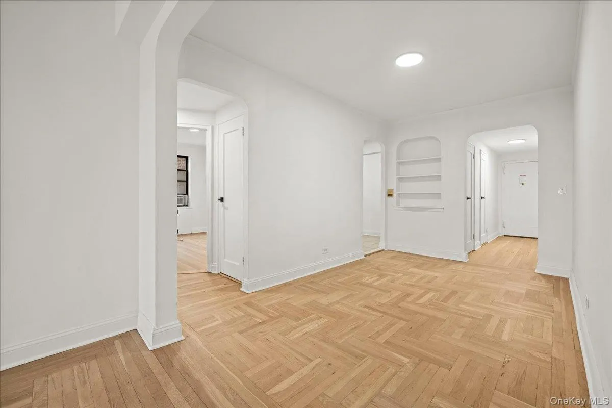 3015 Riverdale Avenue, New York, NY, 2 Bedrooms Bedrooms, 5 Rooms Rooms,1 BathroomBathrooms,Residential,For Rent,Riverdale,0,1033582 3015 Riverdale Avenue, New York, NY, 2 Bedrooms Bedrooms, 5 Rooms Rooms,1 BathroomBathrooms,Residential,For Rent,Riverdale,0,1033582