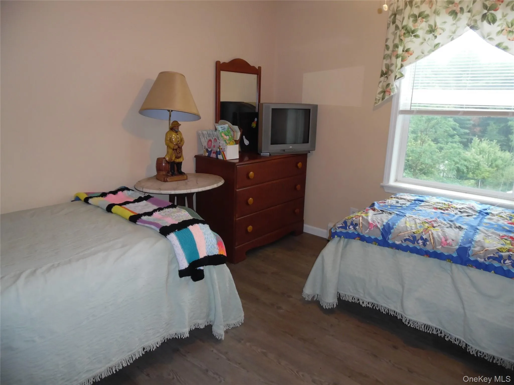 Bedroom Bedroom