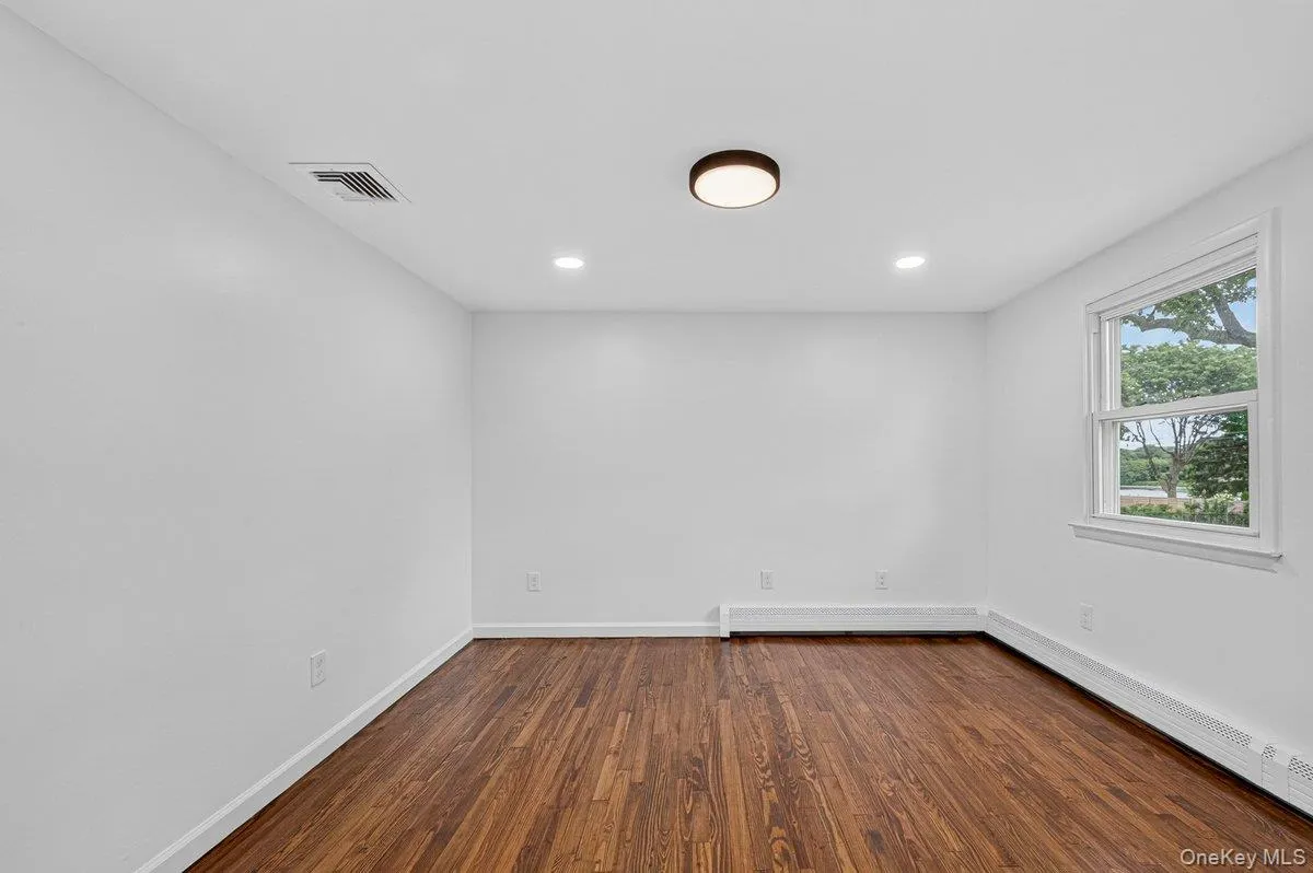 60 Lake Shore Drive, Brookhaven, NY, 6 Bedrooms Bedrooms, 16 Rooms Rooms,3 BathroomsBathrooms,Residential,For Rent,Lake Shore,0,1033592 60 Lake Shore Drive, Brookhaven, NY, 6 Bedrooms Bedrooms, 16 Rooms Rooms,3 BathroomsBathrooms,Residential,For Rent,Lake Shore,0,1033592