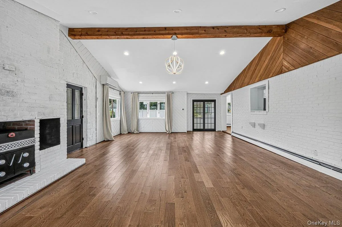 60 Lake Shore Drive, Brookhaven, NY, 6 Bedrooms Bedrooms, 16 Rooms Rooms,3 BathroomsBathrooms,Residential,For Rent,Lake Shore,0,1033592 60 Lake Shore Drive, Brookhaven, NY, 6 Bedrooms Bedrooms, 16 Rooms Rooms,3 BathroomsBathrooms,Residential,For Rent,Lake Shore,0,1033592