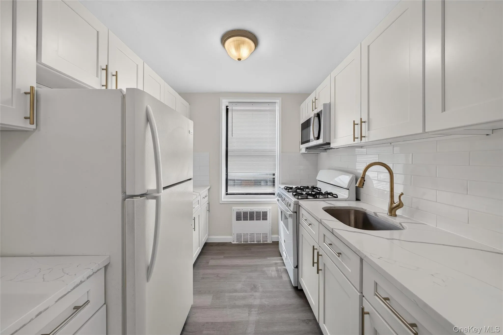 175-45 88th Avenue, New York, NY, 2 Bedrooms Bedrooms, 5 Rooms Rooms,2 BathroomsBathrooms,Residential,For Rent,88th,0,1033596 175-45 88th Avenue, New York, NY, 2 Bedrooms Bedrooms, 5 Rooms Rooms,2 BathroomsBathrooms,Residential,For Rent,88th,0,1033596