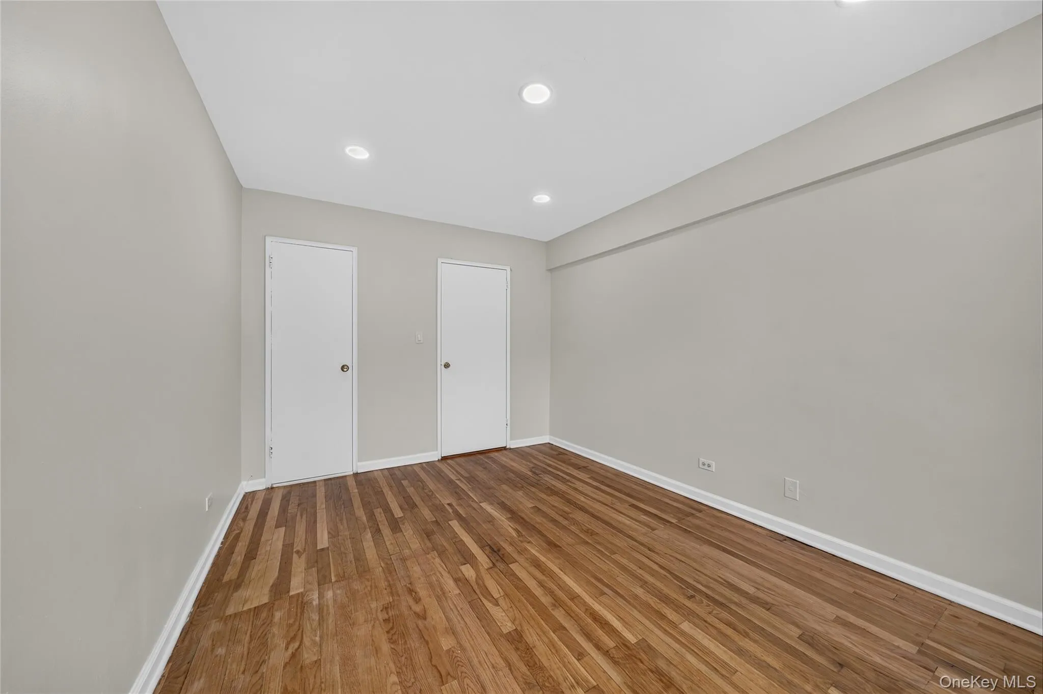 175-45 88th Avenue, New York, NY, 2 Bedrooms Bedrooms, 5 Rooms Rooms,2 BathroomsBathrooms,Residential,For Rent,88th,0,1033596 175-45 88th Avenue, New York, NY, 2 Bedrooms Bedrooms, 5 Rooms Rooms,2 BathroomsBathrooms,Residential,For Rent,88th,0,1033596