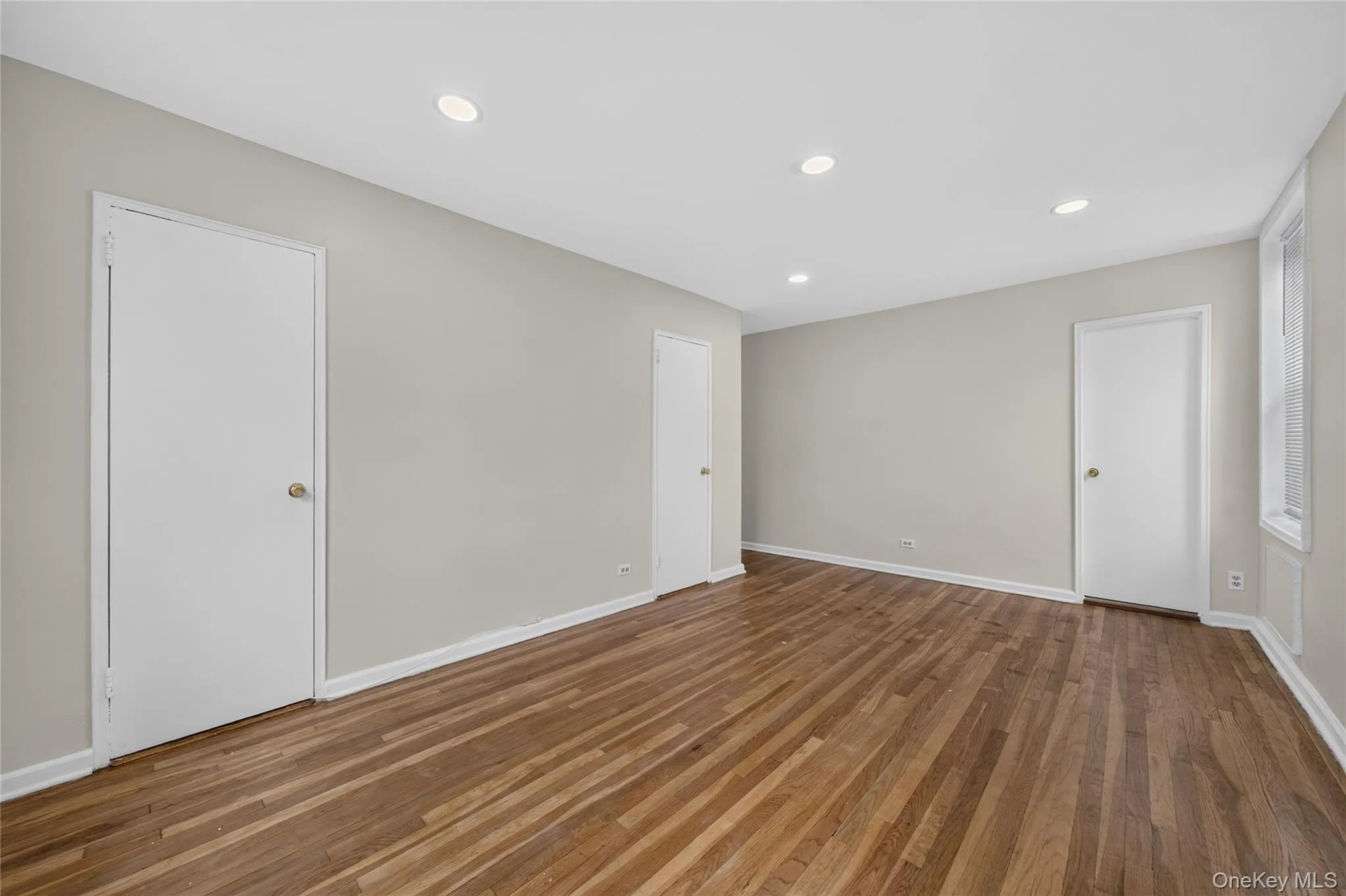 175-45 88th Avenue, New York, NY, 2 Bedrooms Bedrooms, 5 Rooms Rooms,2 BathroomsBathrooms,Residential,For Rent,88th,0,1033596 175-45 88th Avenue, New York, NY, 2 Bedrooms Bedrooms, 5 Rooms Rooms,2 BathroomsBathrooms,Residential,For Rent,88th,0,1033596