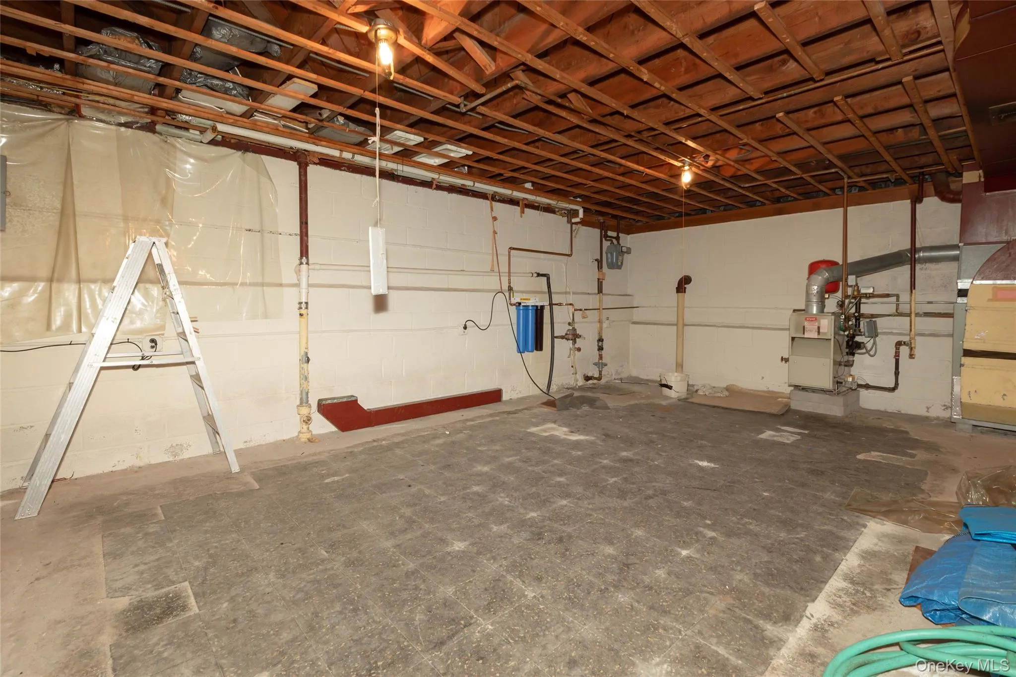 Unfinished not included in square footage Unfinished not included in square footage