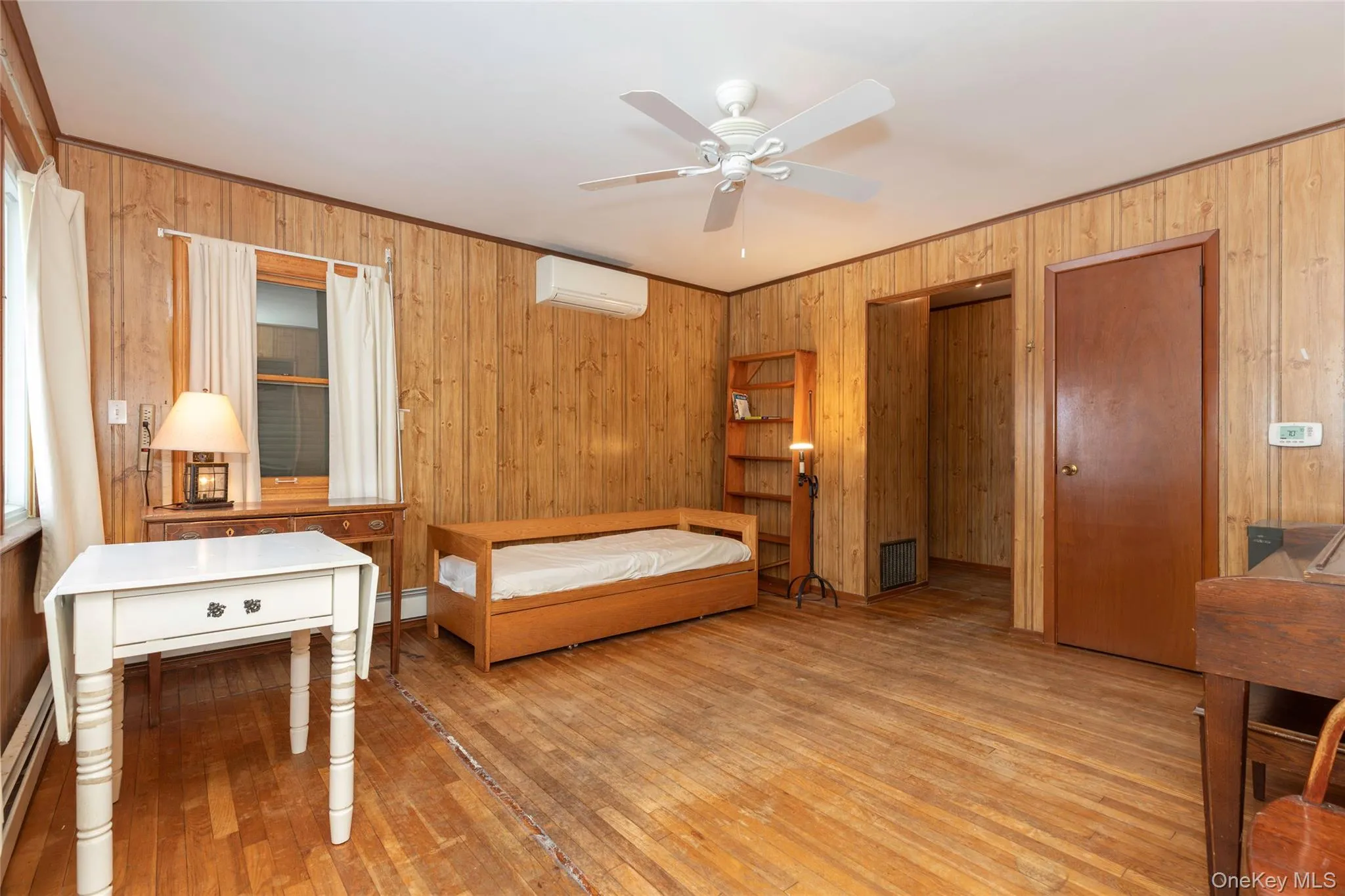 178 Beach Street, New York, NY, 1 Bedroom Bedrooms, 4 Rooms Rooms,1 BathroomBathrooms,Residential,For Rent,Beach,0,1033601 178 Beach Street, New York, NY, 1 Bedroom Bedrooms, 4 Rooms Rooms,1 BathroomBathrooms,Residential,For Rent,Beach,0,1033601