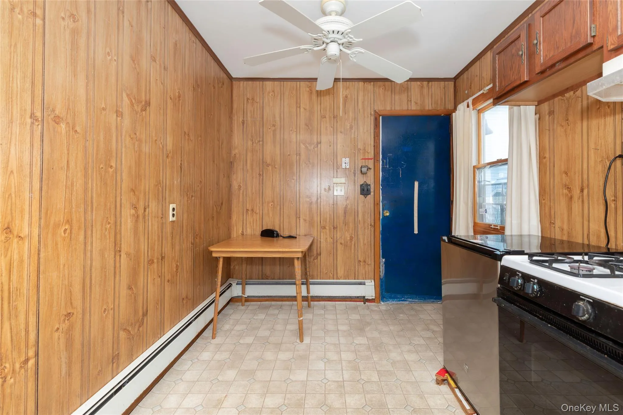 178 Beach Street, New York, NY, 1 Bedroom Bedrooms, 4 Rooms Rooms,1 BathroomBathrooms,Residential,For Rent,Beach,0,1033601 178 Beach Street, New York, NY, 1 Bedroom Bedrooms, 4 Rooms Rooms,1 BathroomBathrooms,Residential,For Rent,Beach,0,1033601