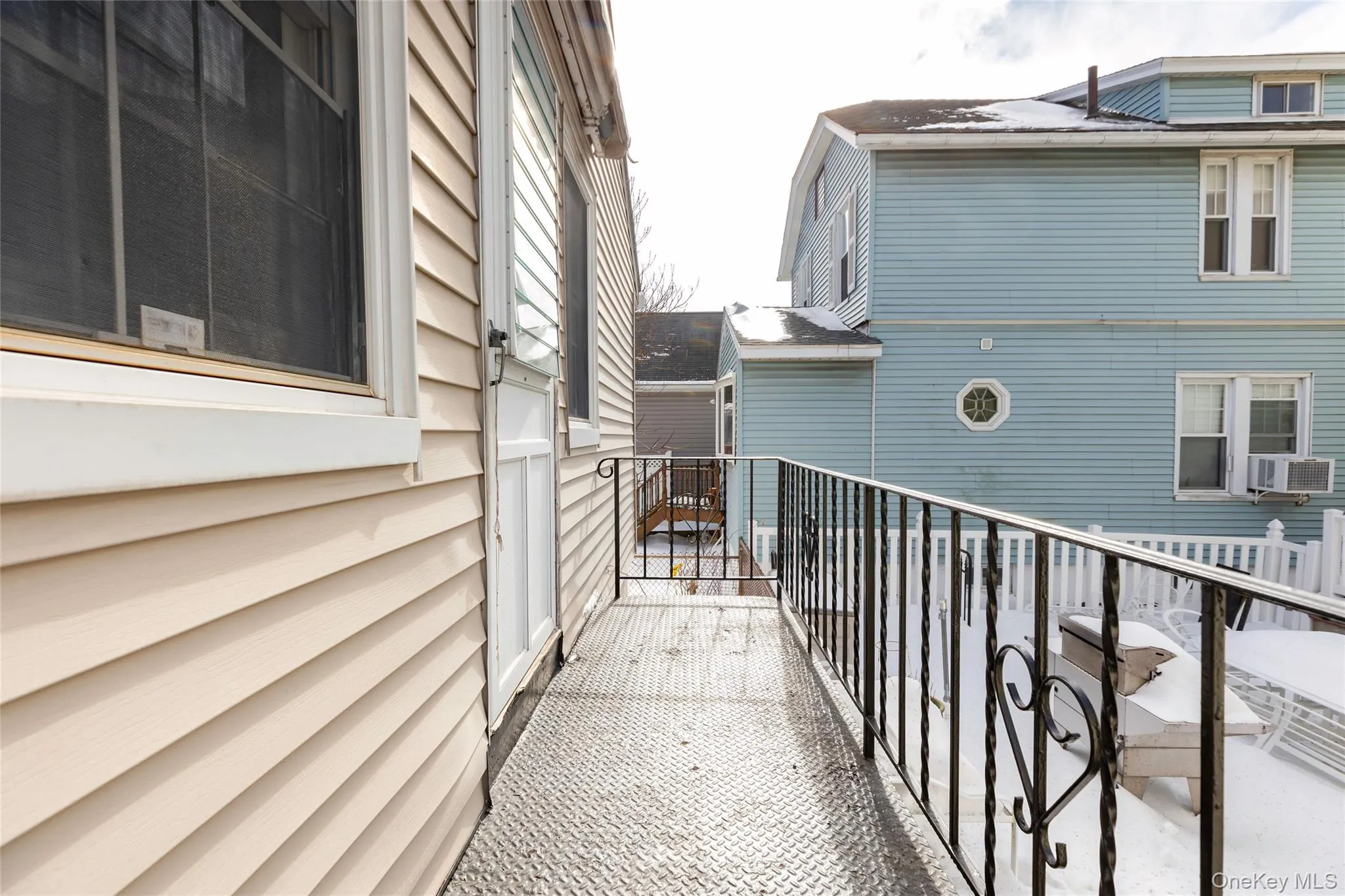 178 Beach Street, New York, NY, 1 Bedroom Bedrooms, 4 Rooms Rooms,1 BathroomBathrooms,Residential,For Rent,Beach,0,1033601 178 Beach Street, New York, NY, 1 Bedroom Bedrooms, 4 Rooms Rooms,1 BathroomBathrooms,Residential,For Rent,Beach,0,1033601