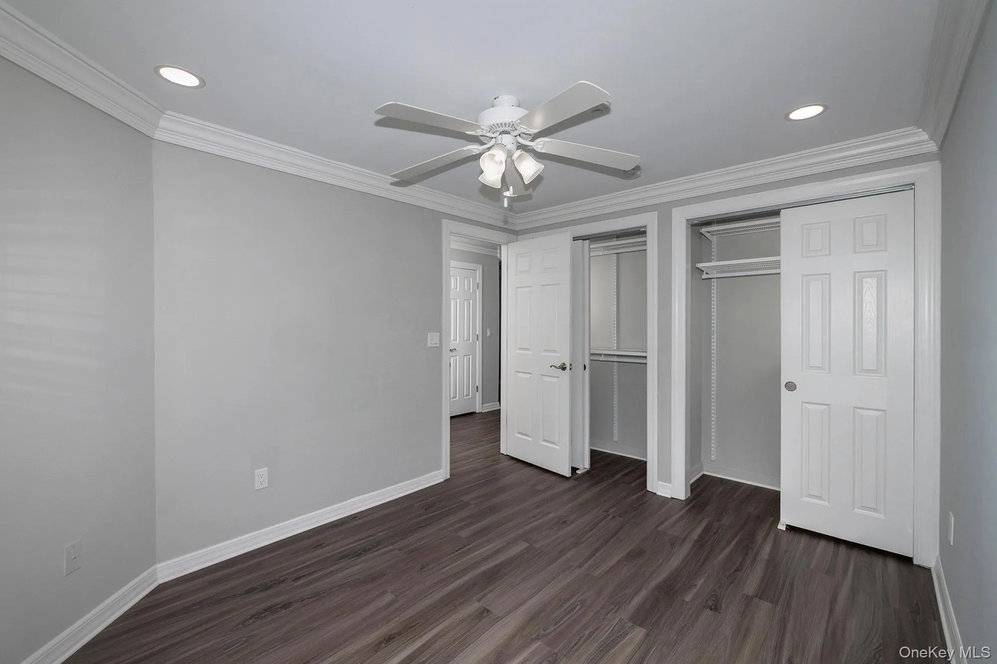 5000 Townhouse Drive, Brookhaven, NY, 3 Bedrooms Bedrooms, 6 Rooms Rooms,2 BathroomsBathrooms,Residential Lease,For Rent,Townhouse,0,1033602 5000 Townhouse Drive, Brookhaven, NY, 3 Bedrooms Bedrooms, 6 Rooms Rooms,2 BathroomsBathrooms,Residential Lease,For Rent,Townhouse,0,1033602
