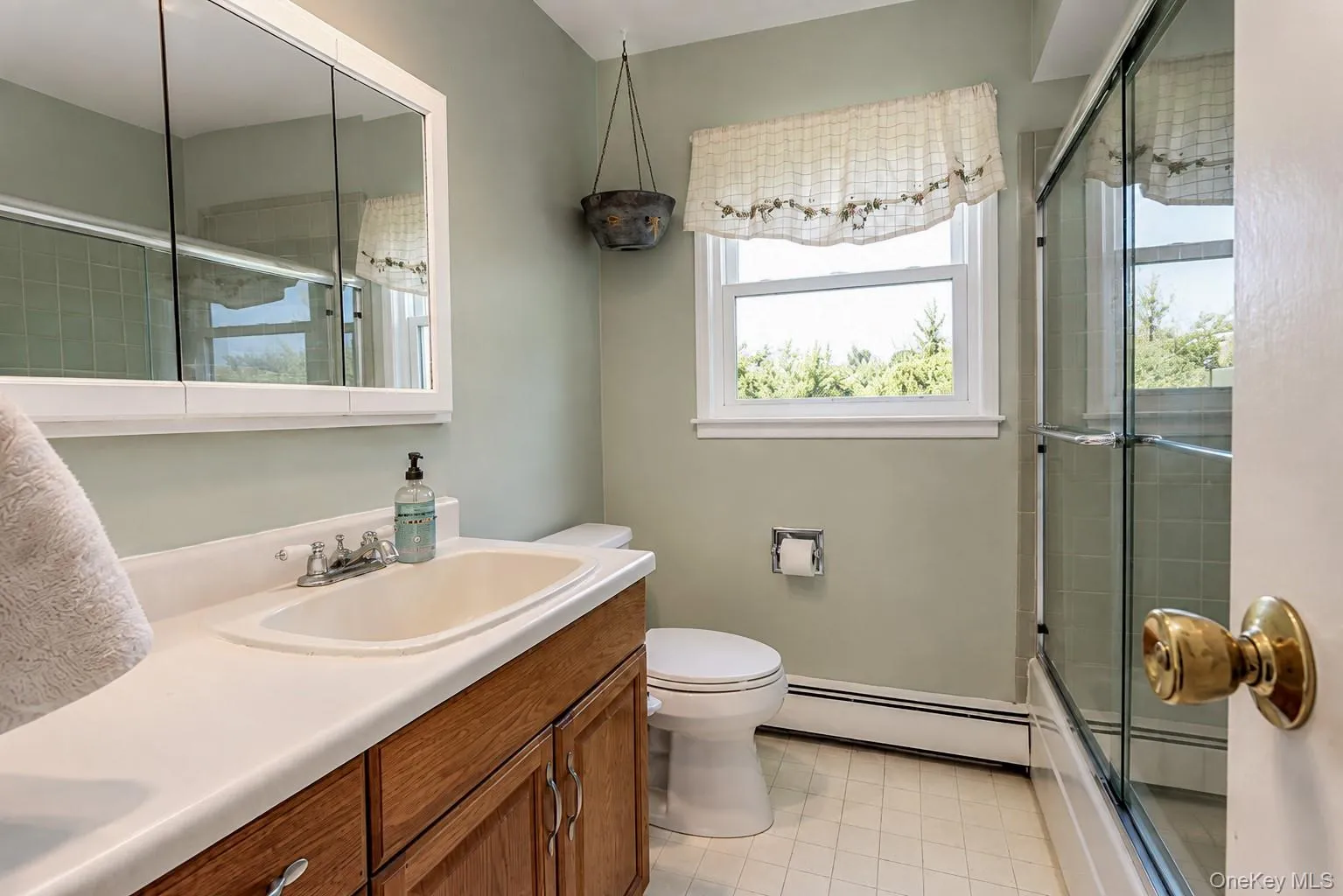6 Elena Road, Hamptonburgh, NY, 3 Bedrooms Bedrooms, 8 Rooms Rooms,2 BathroomsBathrooms,Residential,For Rent,Elena,0,1033608 6 Elena Road, Hamptonburgh, NY, 3 Bedrooms Bedrooms, 8 Rooms Rooms,2 BathroomsBathrooms,Residential,For Rent,Elena,0,1033608