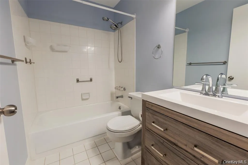 728 Birchwood Park Drive, Brookhaven, NY, 3 Bedrooms Bedrooms, 7 Rooms Rooms,2 BathroomsBathrooms,Residential,For Rent,Birchwood Park,0,1033609 728 Birchwood Park Drive, Brookhaven, NY, 3 Bedrooms Bedrooms, 7 Rooms Rooms,2 BathroomsBathrooms,Residential,For Rent,Birchwood Park,0,1033609