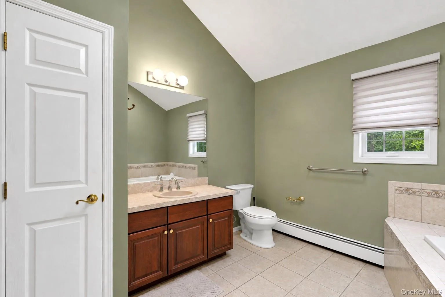 11 Oliver Street, Brookhaven, NY, 4 Bedrooms Bedrooms, 8 Rooms Rooms,2 BathroomsBathrooms,Residential,For Rent,Oliver,0,1033611 11 Oliver Street, Brookhaven, NY, 4 Bedrooms Bedrooms, 8 Rooms Rooms,2 BathroomsBathrooms,Residential,For Rent,Oliver,0,1033611