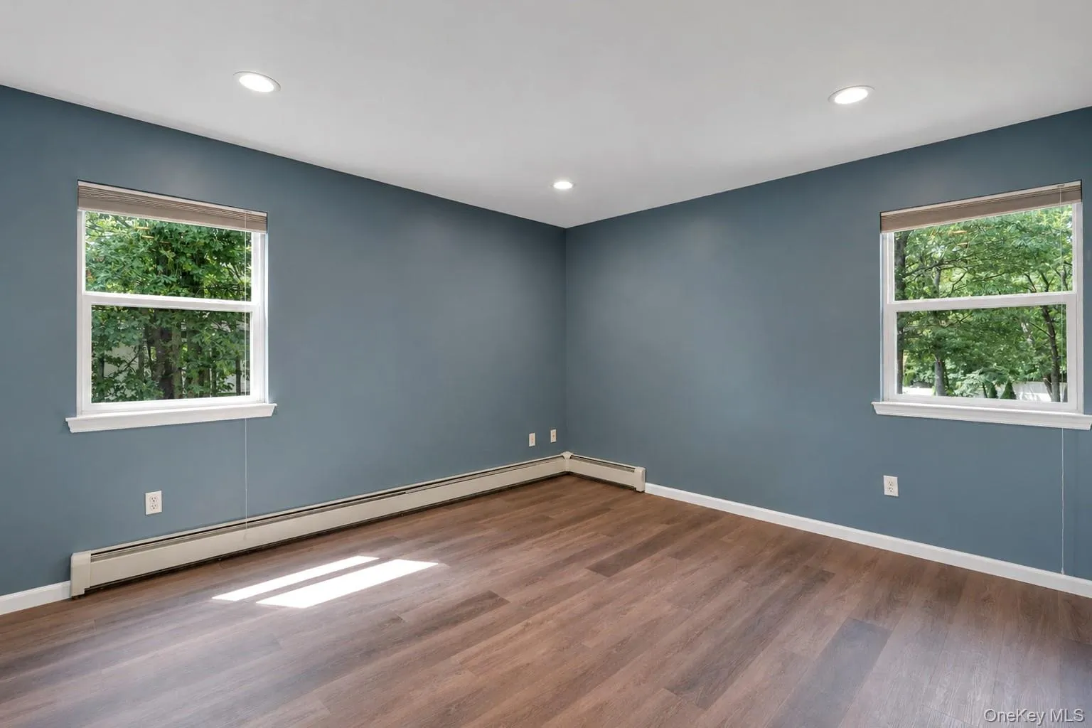 11 Oliver Street, Brookhaven, NY, 4 Bedrooms Bedrooms, 8 Rooms Rooms,2 BathroomsBathrooms,Residential,For Rent,Oliver,0,1033611 11 Oliver Street, Brookhaven, NY, 4 Bedrooms Bedrooms, 8 Rooms Rooms,2 BathroomsBathrooms,Residential,For Rent,Oliver,0,1033611