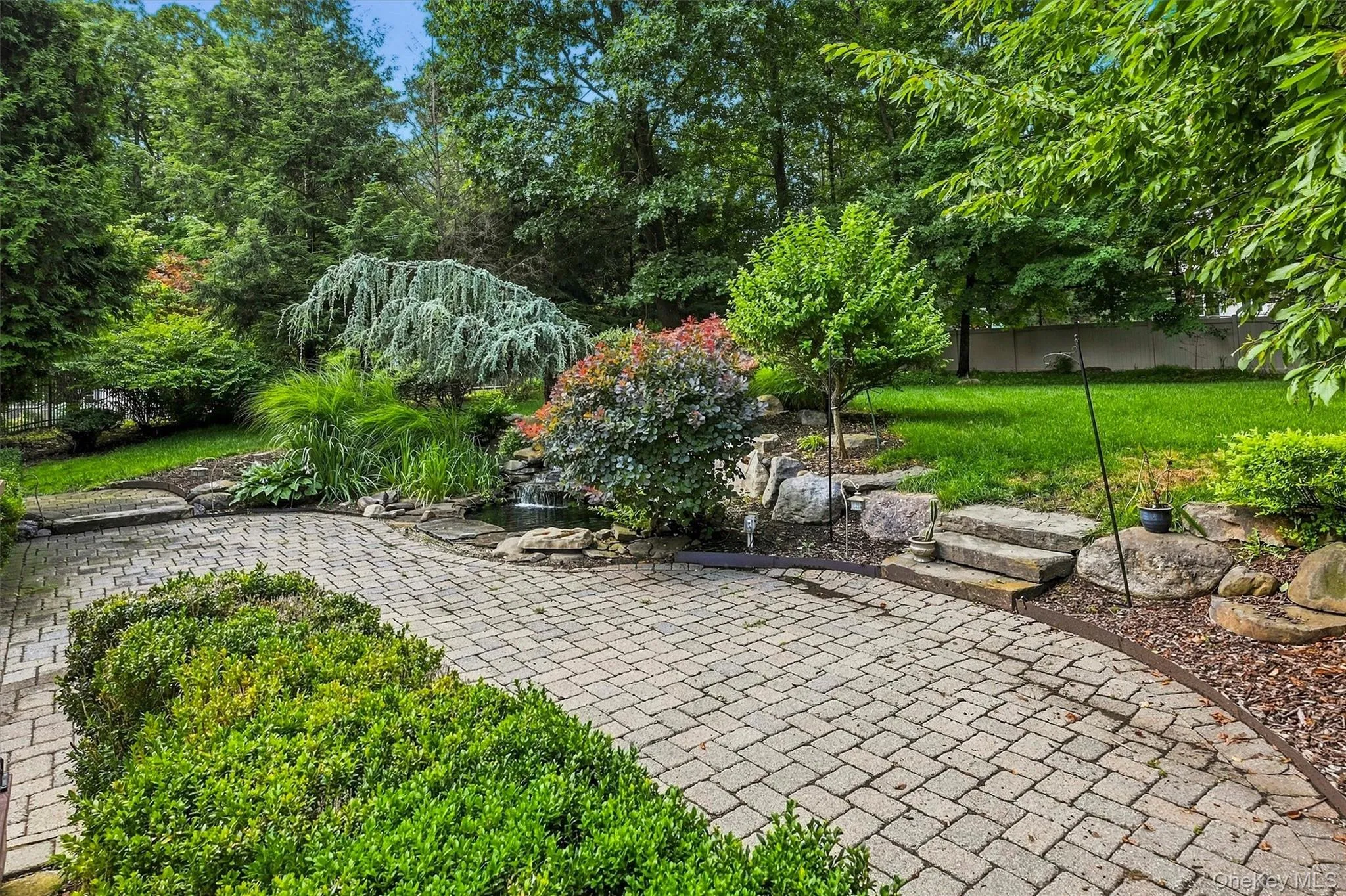 58 Greenwich Avenue, Woodbury, NY, 4 Bedrooms Bedrooms, 12 Rooms Rooms,3 BathroomsBathrooms,Residential,For Rent,Greenwich,0,1033613 58 Greenwich Avenue, Woodbury, NY, 4 Bedrooms Bedrooms, 12 Rooms Rooms,3 BathroomsBathrooms,Residential,For Rent,Greenwich,0,1033613