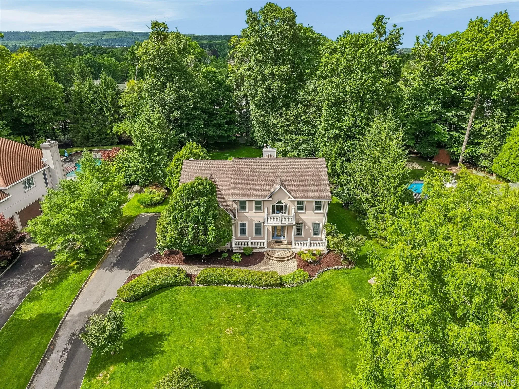 58 Greenwich Avenue, Woodbury, NY, 4 Bedrooms Bedrooms, 12 Rooms Rooms,3 BathroomsBathrooms,Residential,For Rent,Greenwich,0,1033613 58 Greenwich Avenue, Woodbury, NY, 4 Bedrooms Bedrooms, 12 Rooms Rooms,3 BathroomsBathrooms,Residential,For Rent,Greenwich,0,1033613