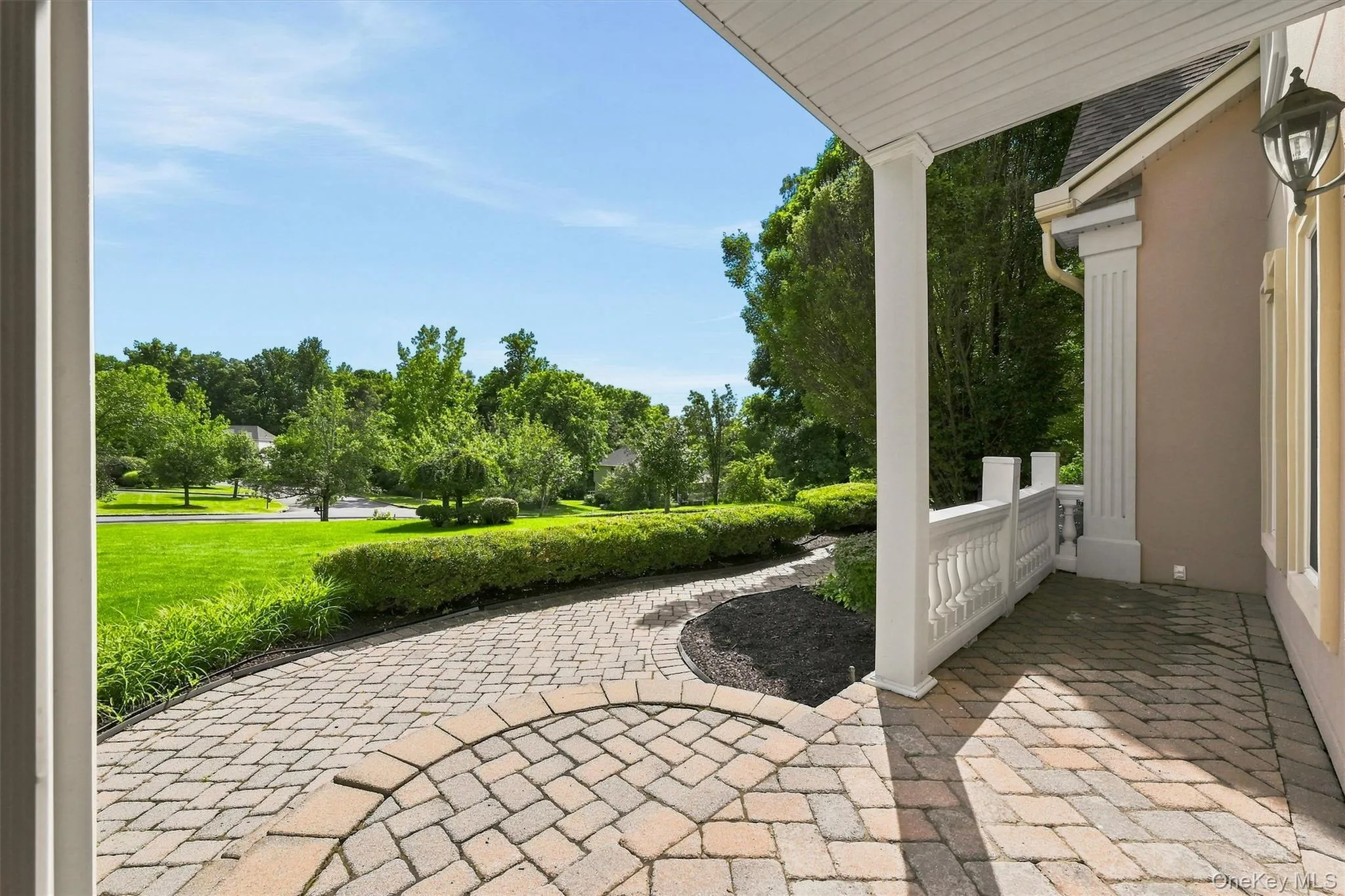 58 Greenwich Avenue, Woodbury, NY, 4 Bedrooms Bedrooms, 12 Rooms Rooms,3 BathroomsBathrooms,Residential,For Rent,Greenwich,0,1033613 58 Greenwich Avenue, Woodbury, NY, 4 Bedrooms Bedrooms, 12 Rooms Rooms,3 BathroomsBathrooms,Residential,For Rent,Greenwich,0,1033613