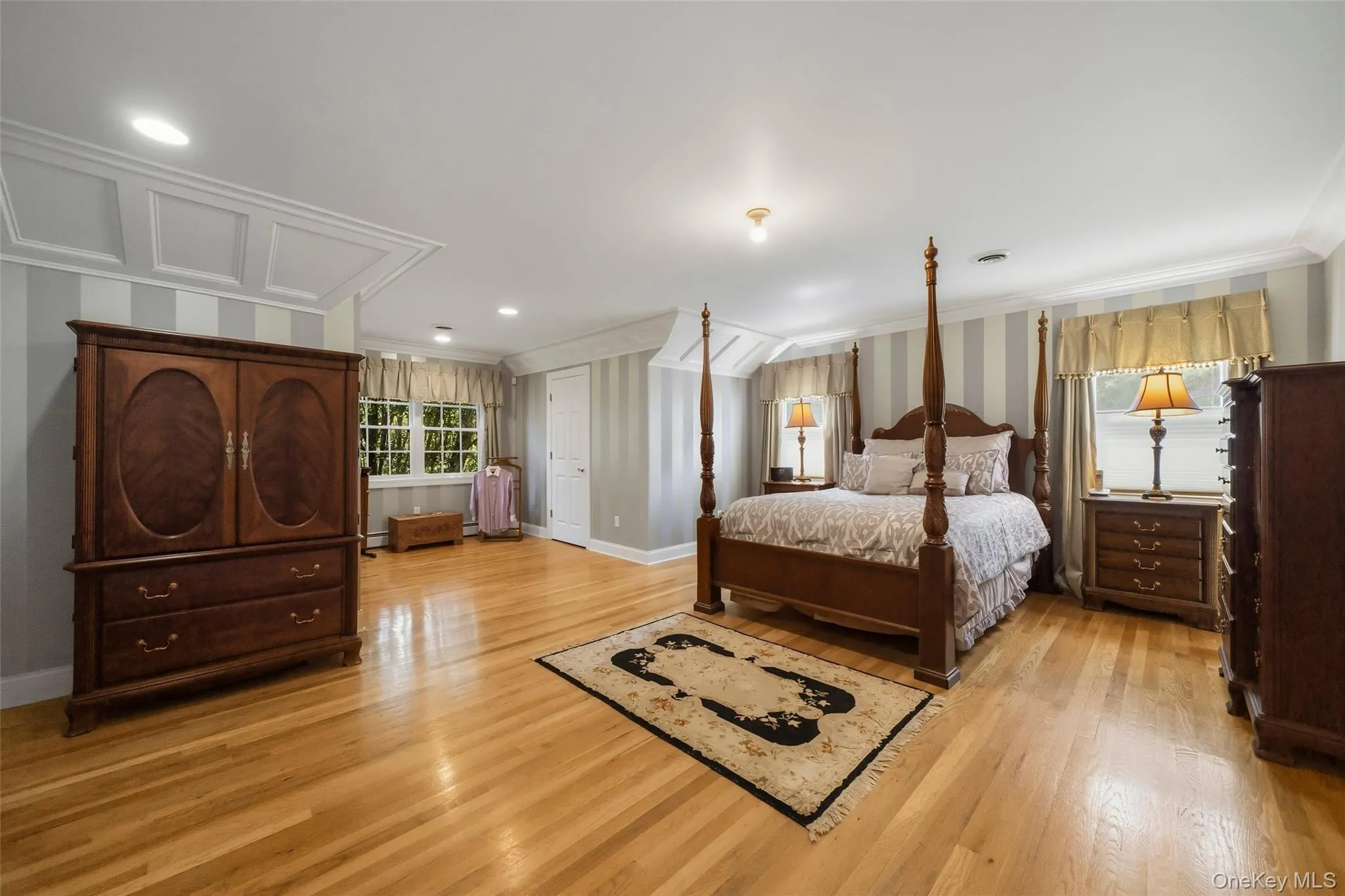 58 Greenwich Avenue, Woodbury, NY, 4 Bedrooms Bedrooms, 12 Rooms Rooms,3 BathroomsBathrooms,Residential,For Rent,Greenwich,0,1033613 58 Greenwich Avenue, Woodbury, NY, 4 Bedrooms Bedrooms, 12 Rooms Rooms,3 BathroomsBathrooms,Residential,For Rent,Greenwich,0,1033613