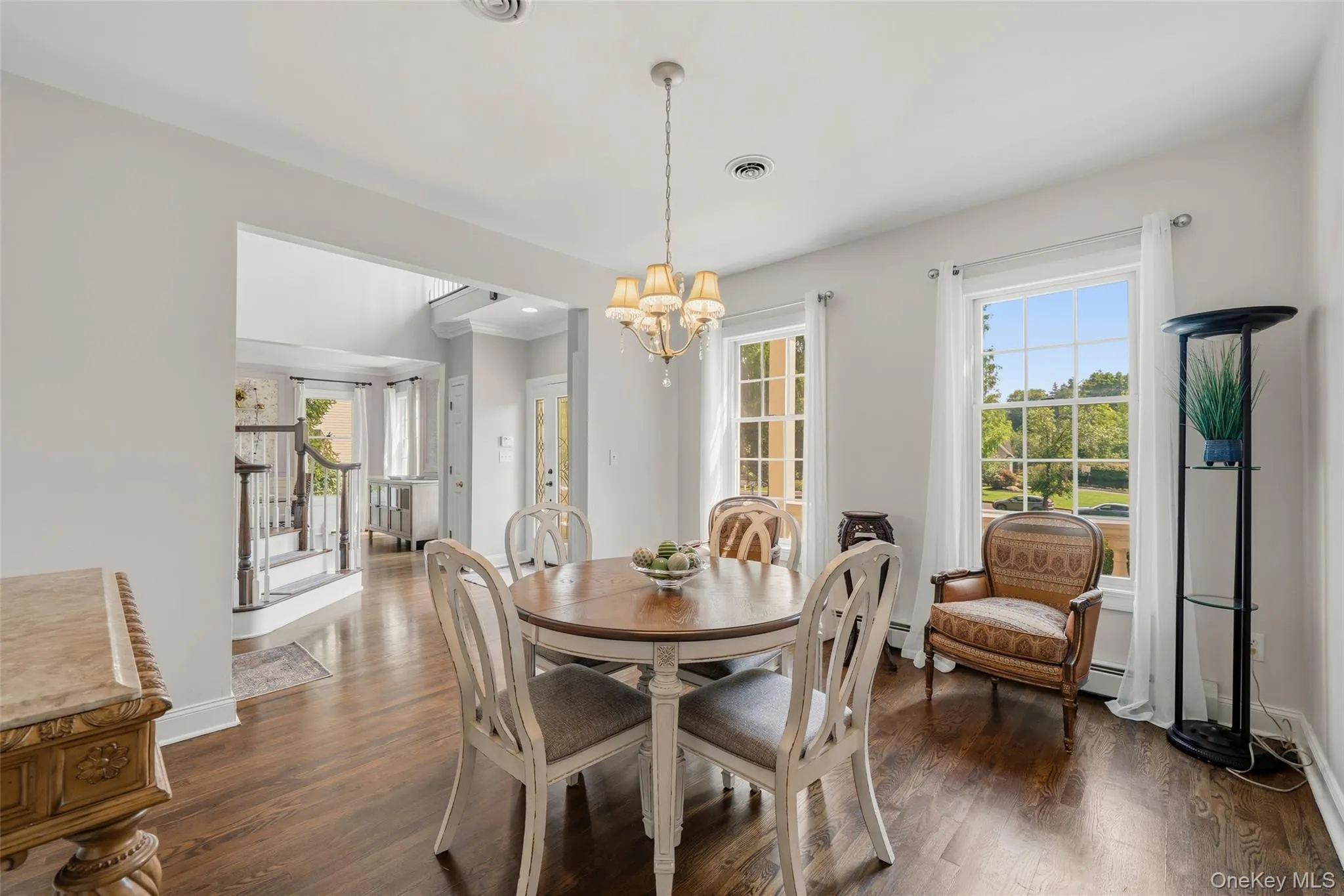 58 Greenwich Avenue, Woodbury, NY, 4 Bedrooms Bedrooms, 12 Rooms Rooms,3 BathroomsBathrooms,Residential,For Rent,Greenwich,0,1033613 58 Greenwich Avenue, Woodbury, NY, 4 Bedrooms Bedrooms, 12 Rooms Rooms,3 BathroomsBathrooms,Residential,For Rent,Greenwich,0,1033613