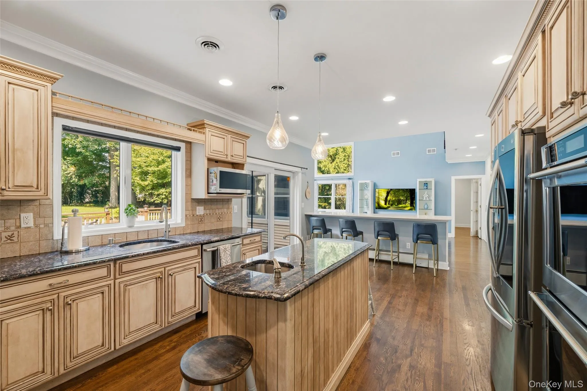 58 Greenwich Avenue, Woodbury, NY, 4 Bedrooms Bedrooms, 12 Rooms Rooms,3 BathroomsBathrooms,Residential,For Rent,Greenwich,0,1033613 58 Greenwich Avenue, Woodbury, NY, 4 Bedrooms Bedrooms, 12 Rooms Rooms,3 BathroomsBathrooms,Residential,For Rent,Greenwich,0,1033613