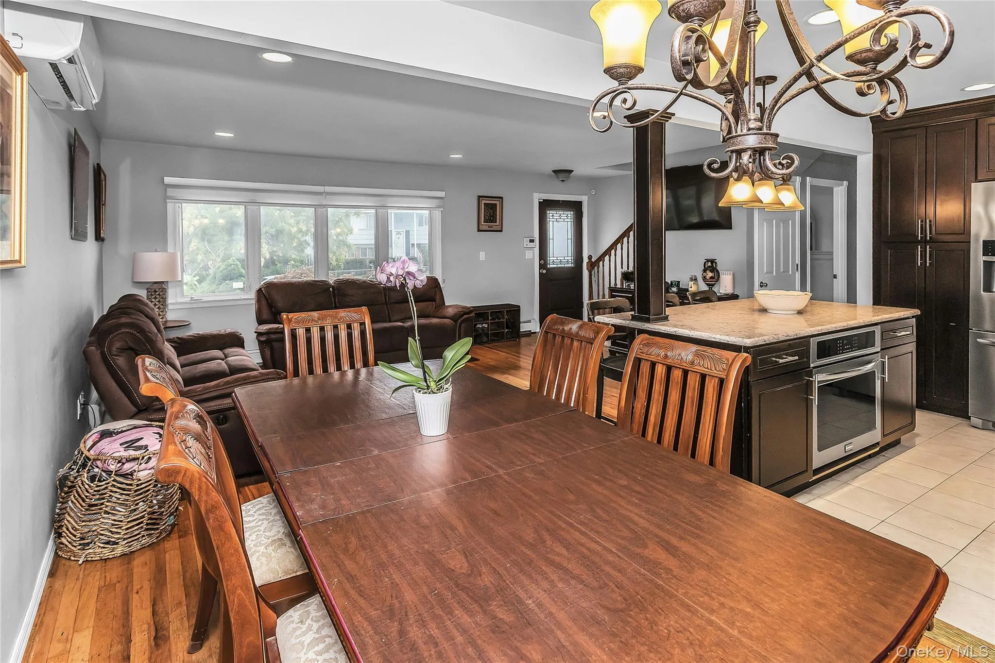 195 Nims Avenue, West Babylon, NY, 4 Bedrooms Bedrooms, 7 Rooms Rooms,2 BathroomsBathrooms,Residential,For Rent,Nims,0,1033620 195 Nims Avenue, West Babylon, NY, 4 Bedrooms Bedrooms, 7 Rooms Rooms,2 BathroomsBathrooms,Residential,For Rent,Nims,0,1033620