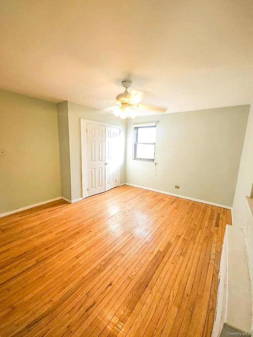 204-15 Foothill Avenue, New York, NY, 2 Bedrooms Bedrooms, 5 Rooms Rooms,1 BathroomBathrooms,Residential,For Rent,Foothill,0,1033622 204-15 Foothill Avenue, New York, NY, 2 Bedrooms Bedrooms, 5 Rooms Rooms,1 BathroomBathrooms,Residential,For Rent,Foothill,0,1033622