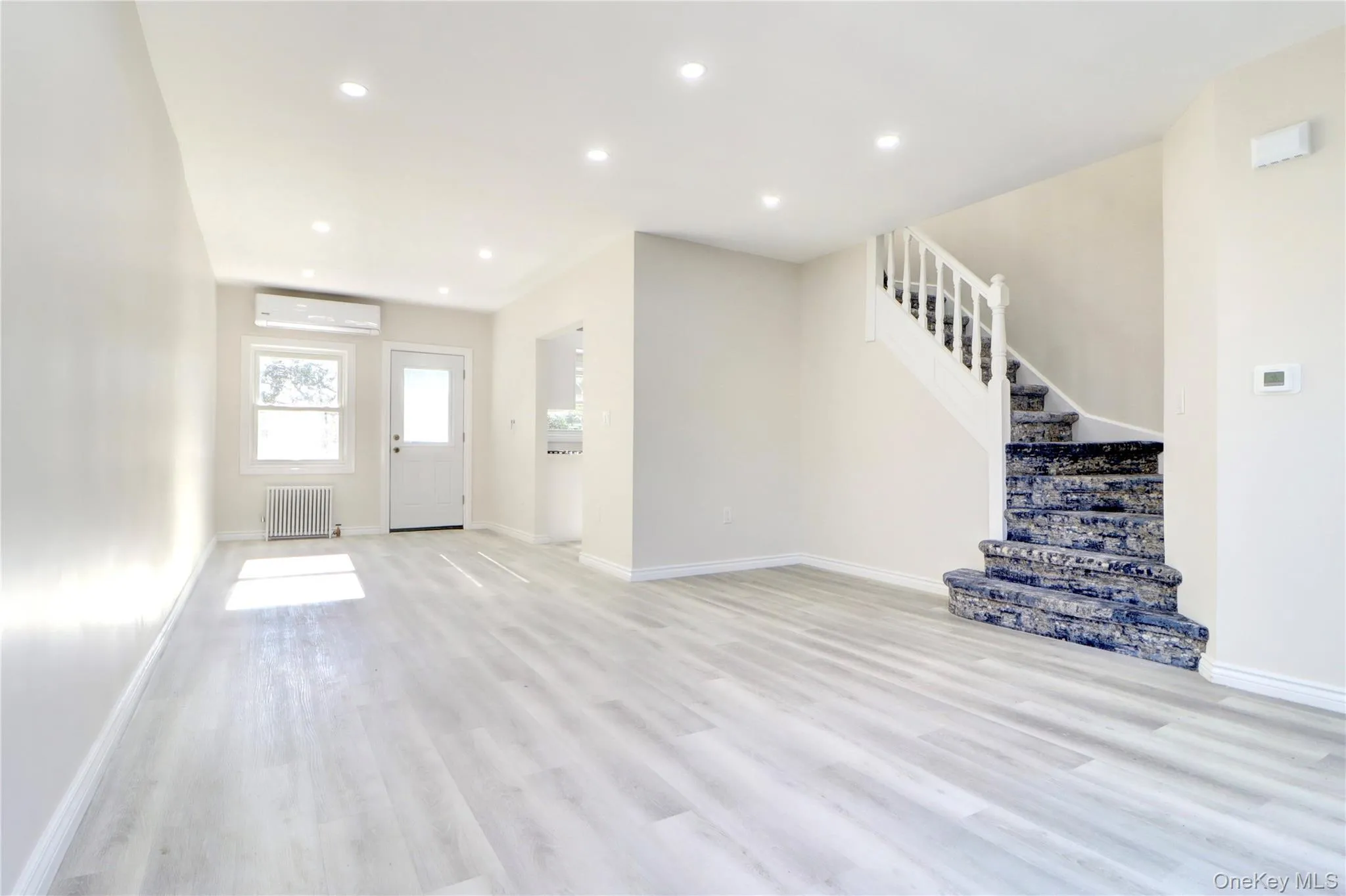6110 84th Street, New York, NY, 3 Bedrooms Bedrooms, 8 Rooms Rooms,1 BathroomBathrooms,Residential,For Rent,84th,0,1033623 6110 84th Street, New York, NY, 3 Bedrooms Bedrooms, 8 Rooms Rooms,1 BathroomBathrooms,Residential,For Rent,84th,0,1033623