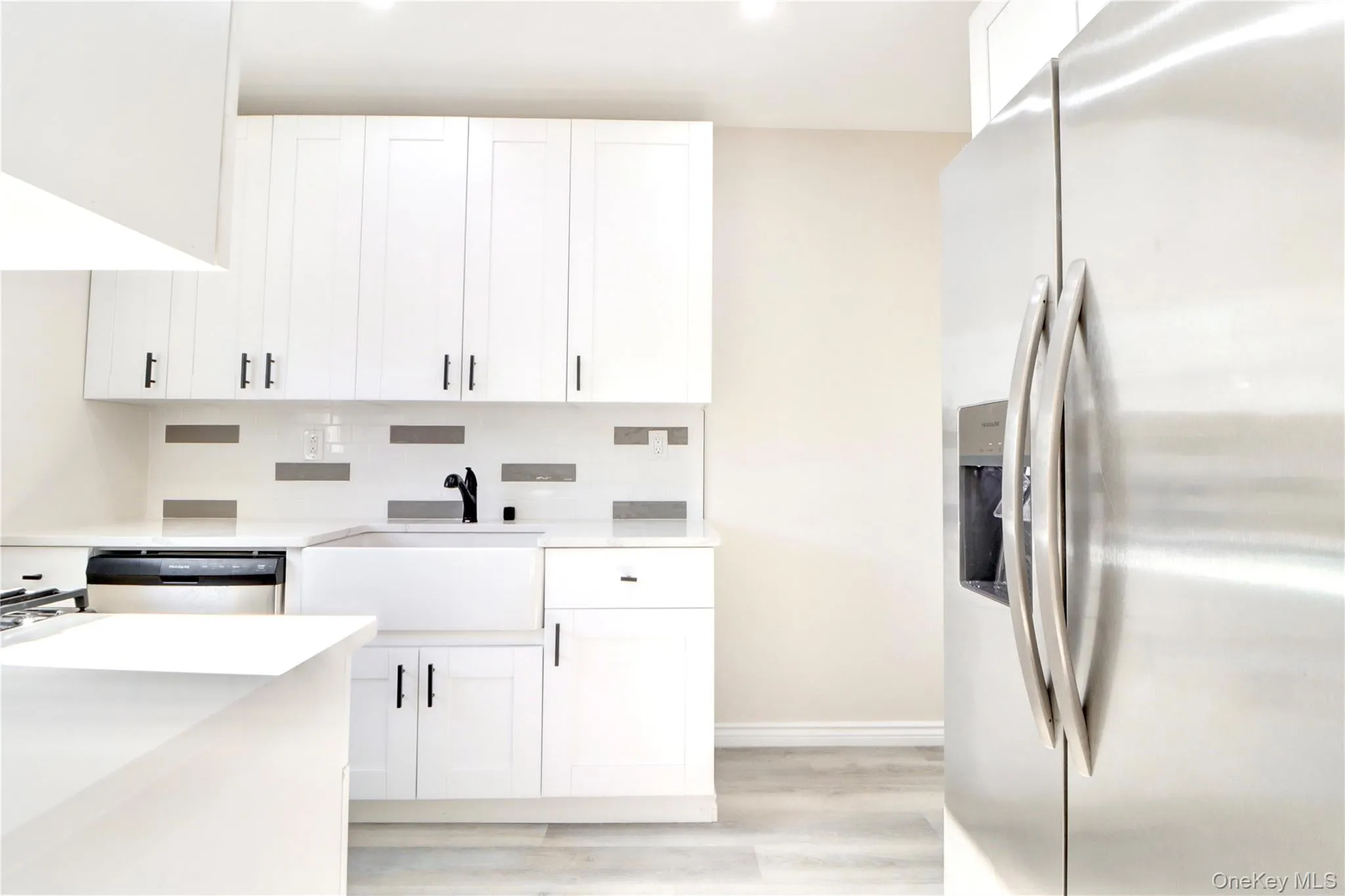 6110 84th Street, New York, NY, 3 Bedrooms Bedrooms, 8 Rooms Rooms,1 BathroomBathrooms,Residential,For Rent,84th,0,1033623 6110 84th Street, New York, NY, 3 Bedrooms Bedrooms, 8 Rooms Rooms,1 BathroomBathrooms,Residential,For Rent,84th,0,1033623