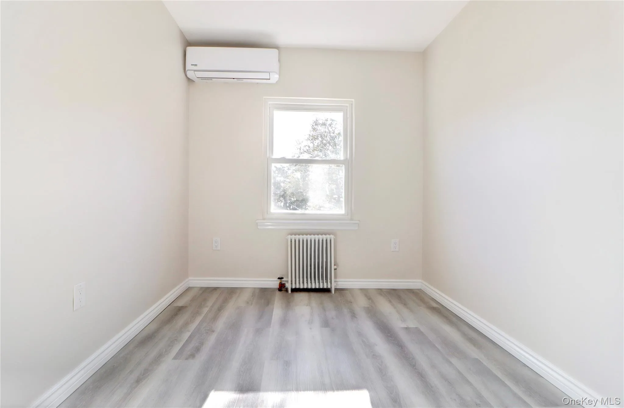 6110 84th Street, New York, NY, 3 Bedrooms Bedrooms, 8 Rooms Rooms,1 BathroomBathrooms,Residential,For Rent,84th,0,1033623 6110 84th Street, New York, NY, 3 Bedrooms Bedrooms, 8 Rooms Rooms,1 BathroomBathrooms,Residential,For Rent,84th,0,1033623