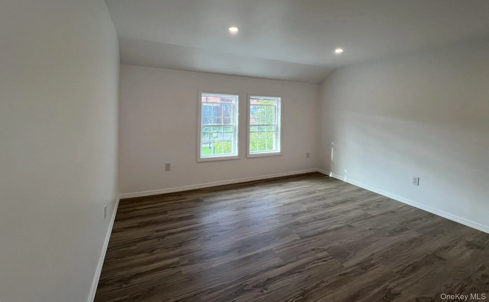 7 1st Street, Warwick (town), NY, 2 Bedrooms Bedrooms, 5 Rooms Rooms,2 BathroomsBathrooms,Residential Lease,For Rent,1st,0,1033627 7 1st Street, Warwick (town), NY, 2 Bedrooms Bedrooms, 5 Rooms Rooms,2 BathroomsBathrooms,Residential Lease,For Rent,1st,0,1033627