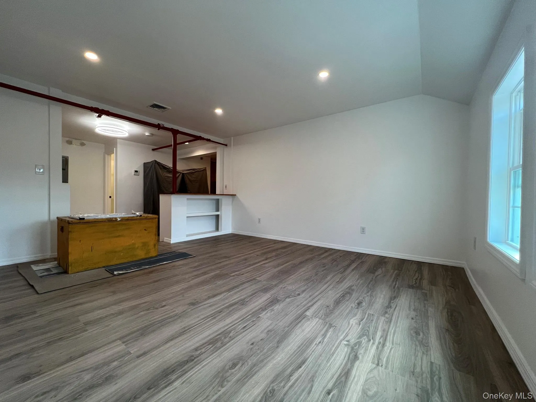 Spacious Living Room has Built-In Shelves. Spacious Living Room has Built-In Shelves.