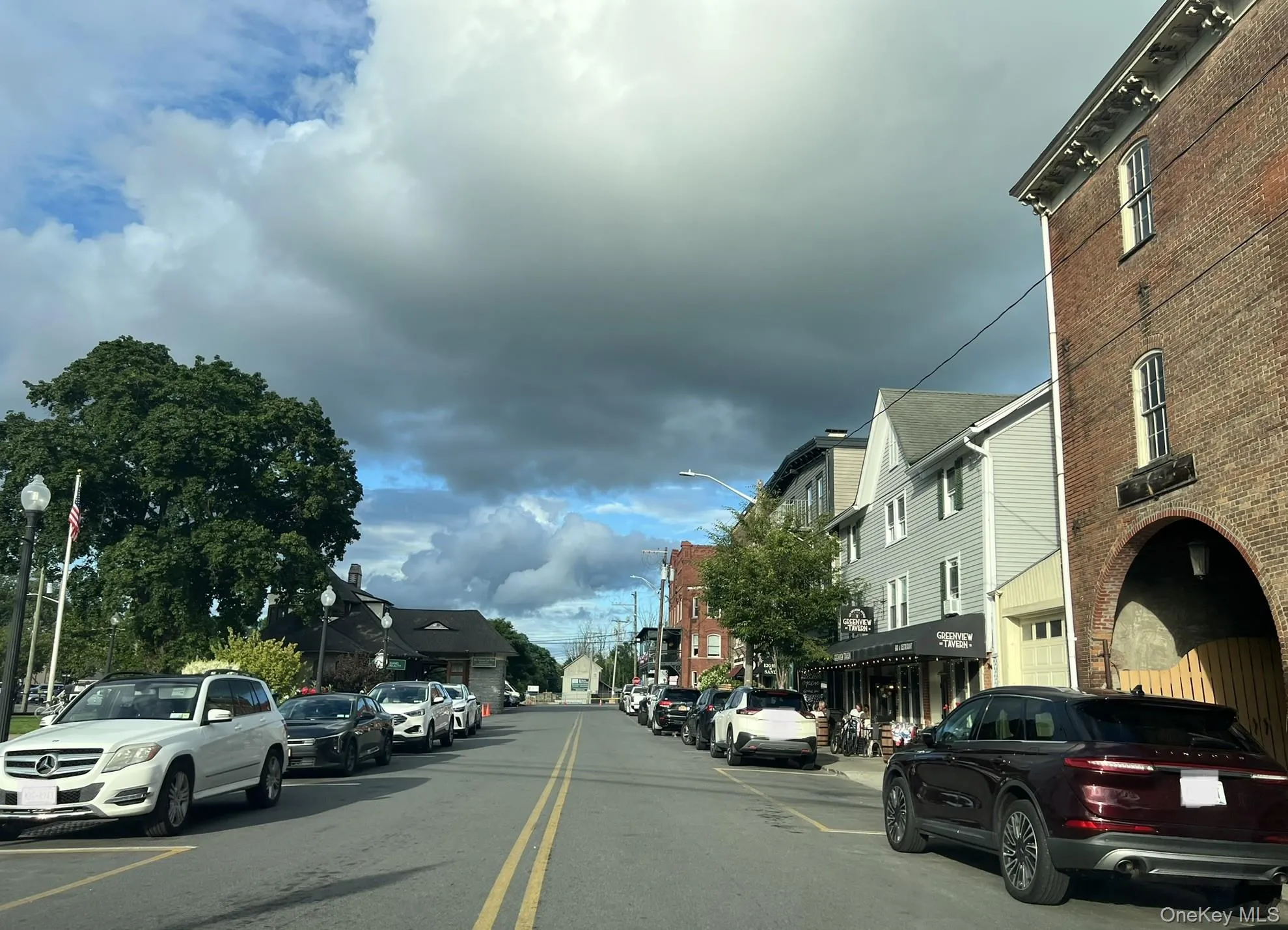 Railroad Avenue. Railroad Avenue.