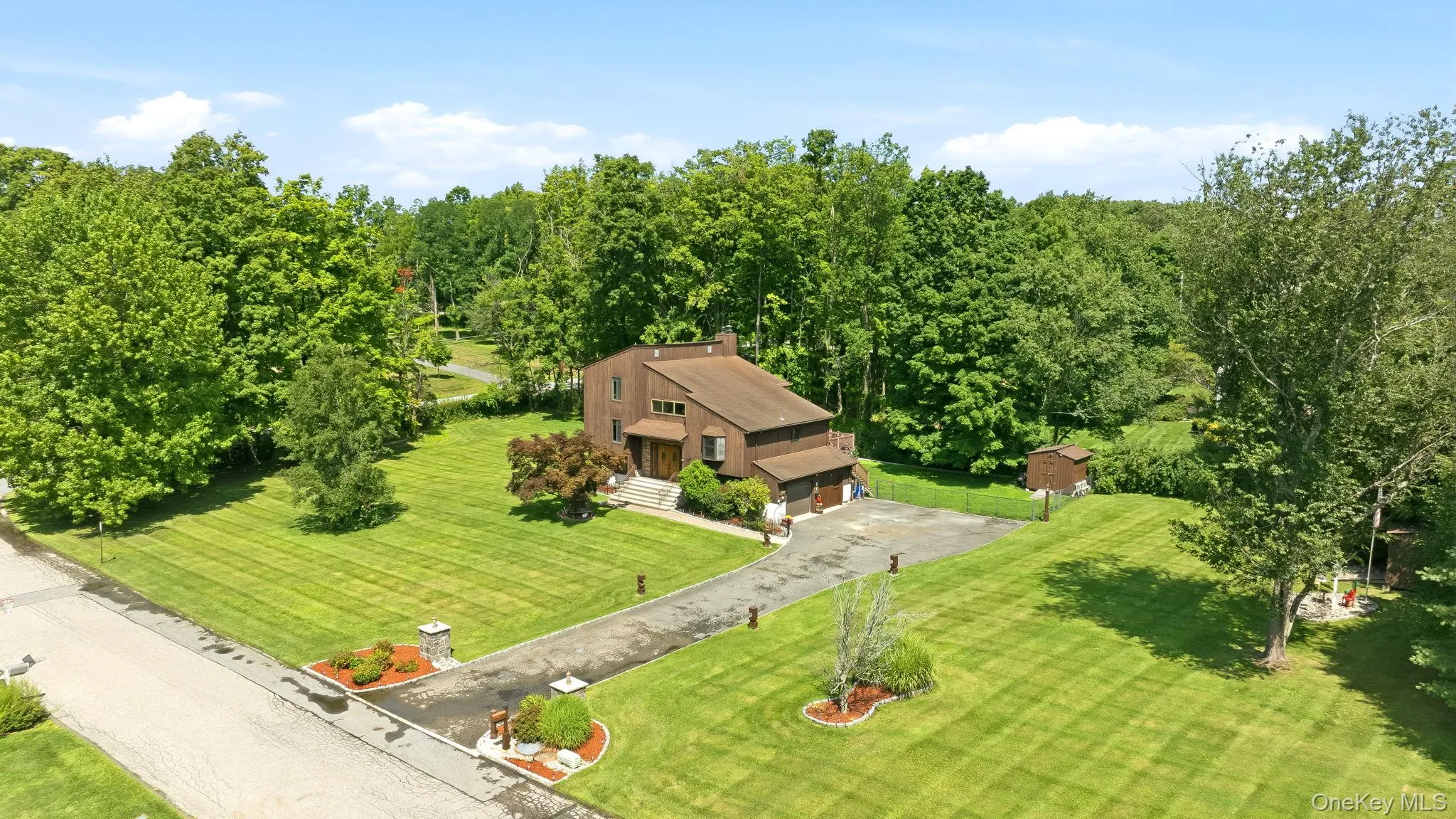 1 Southgate Drive, Cortlandt, NY, 4 Bedrooms Bedrooms, 8 Rooms Rooms,3 BathroomsBathrooms,Residential,For Rent,Southgate,0,1033632 1 Southgate Drive, Cortlandt, NY, 4 Bedrooms Bedrooms, 8 Rooms Rooms,3 BathroomsBathrooms,Residential,For Rent,Southgate,0,1033632