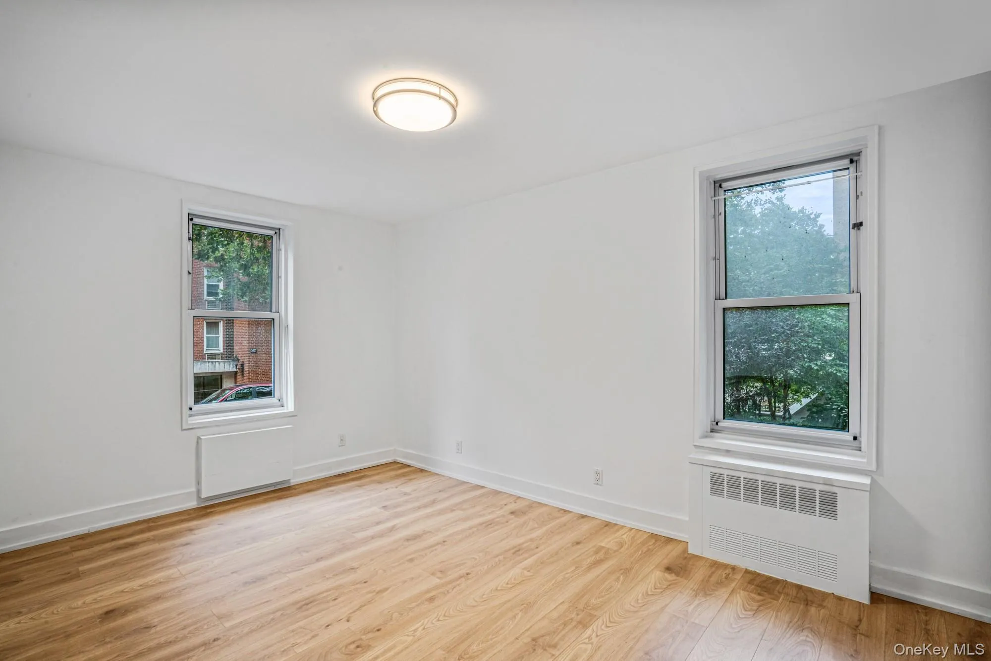142-20 Franklin Avenue, New York, NY, 3 Bedrooms Bedrooms, 5 Rooms Rooms,2 BathroomsBathrooms,Residential,For Rent,Franklin,0,1033636 142-20 Franklin Avenue, New York, NY, 3 Bedrooms Bedrooms, 5 Rooms Rooms,2 BathroomsBathrooms,Residential,For Rent,Franklin,0,1033636