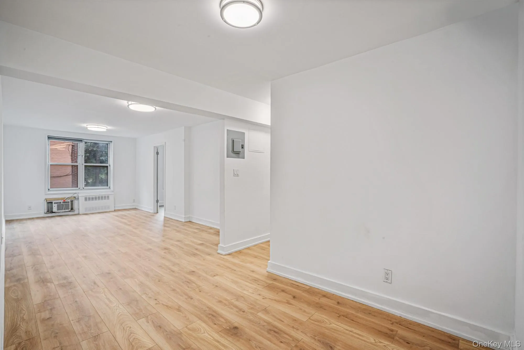 142-20 Franklin Avenue, New York, NY, 3 Bedrooms Bedrooms, 5 Rooms Rooms,2 BathroomsBathrooms,Residential,For Rent,Franklin,0,1033636 142-20 Franklin Avenue, New York, NY, 3 Bedrooms Bedrooms, 5 Rooms Rooms,2 BathroomsBathrooms,Residential,For Rent,Franklin,0,1033636