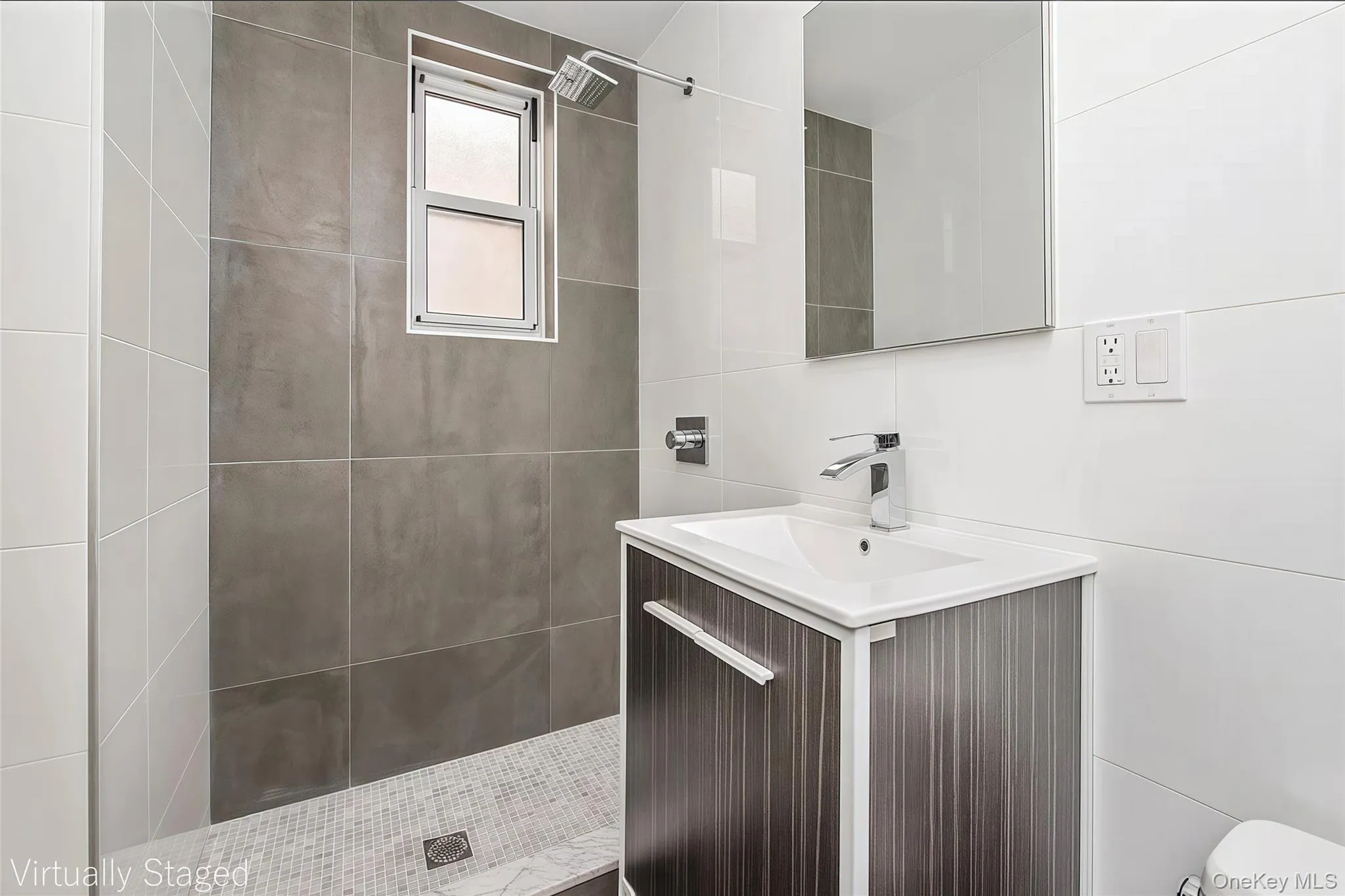 142-20 Franklin Avenue, New York, NY, 3 Bedrooms Bedrooms, 5 Rooms Rooms,2 BathroomsBathrooms,Residential,For Rent,Franklin,0,1033636 142-20 Franklin Avenue, New York, NY, 3 Bedrooms Bedrooms, 5 Rooms Rooms,2 BathroomsBathrooms,Residential,For Rent,Franklin,0,1033636