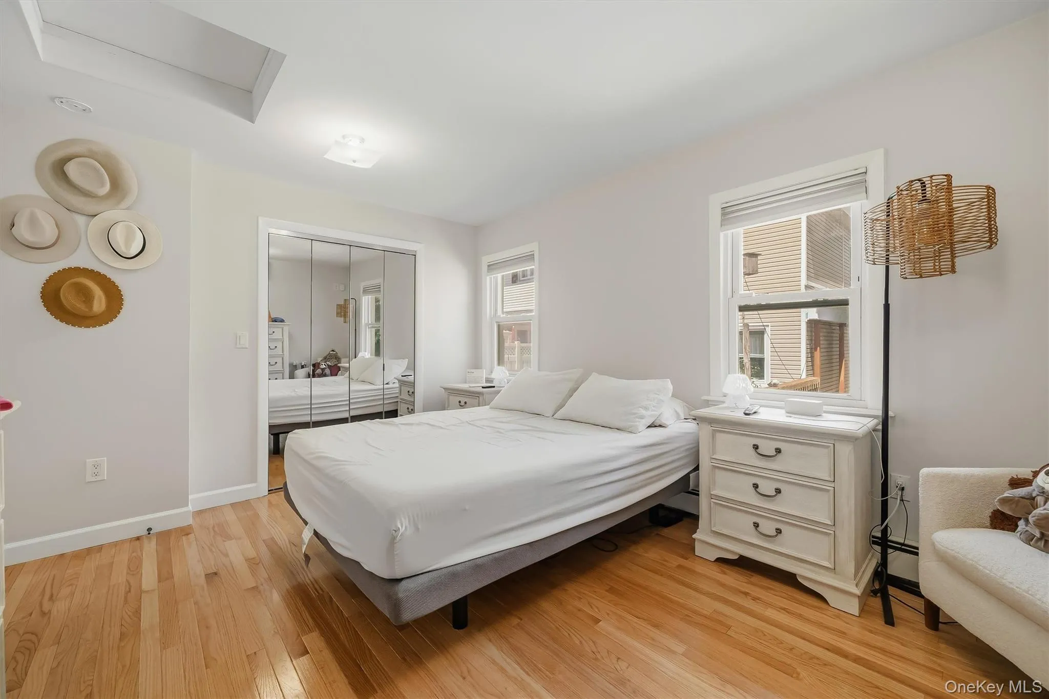 190C Edgewater Park, New York, NY, 2 Bedrooms Bedrooms, 4 Rooms Rooms,1 BathroomBathrooms,Residential,For Rent,Edgewater,0,1033637 190C Edgewater Park, New York, NY, 2 Bedrooms Bedrooms, 4 Rooms Rooms,1 BathroomBathrooms,Residential,For Rent,Edgewater,0,1033637