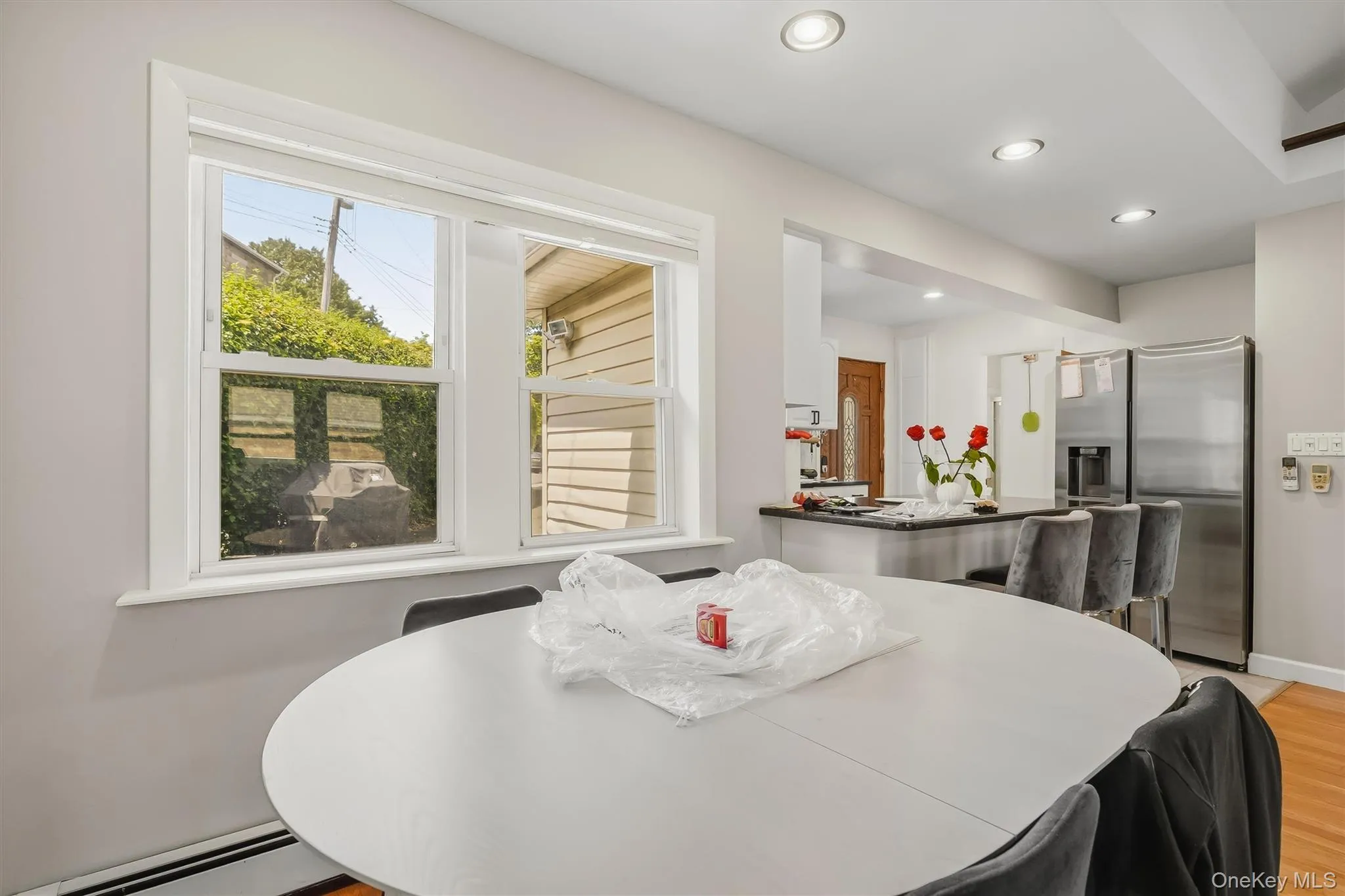 190C Edgewater Park, New York, NY, 2 Bedrooms Bedrooms, 4 Rooms Rooms,1 BathroomBathrooms,Residential,For Rent,Edgewater,0,1033637 190C Edgewater Park, New York, NY, 2 Bedrooms Bedrooms, 4 Rooms Rooms,1 BathroomBathrooms,Residential,For Rent,Edgewater,0,1033637