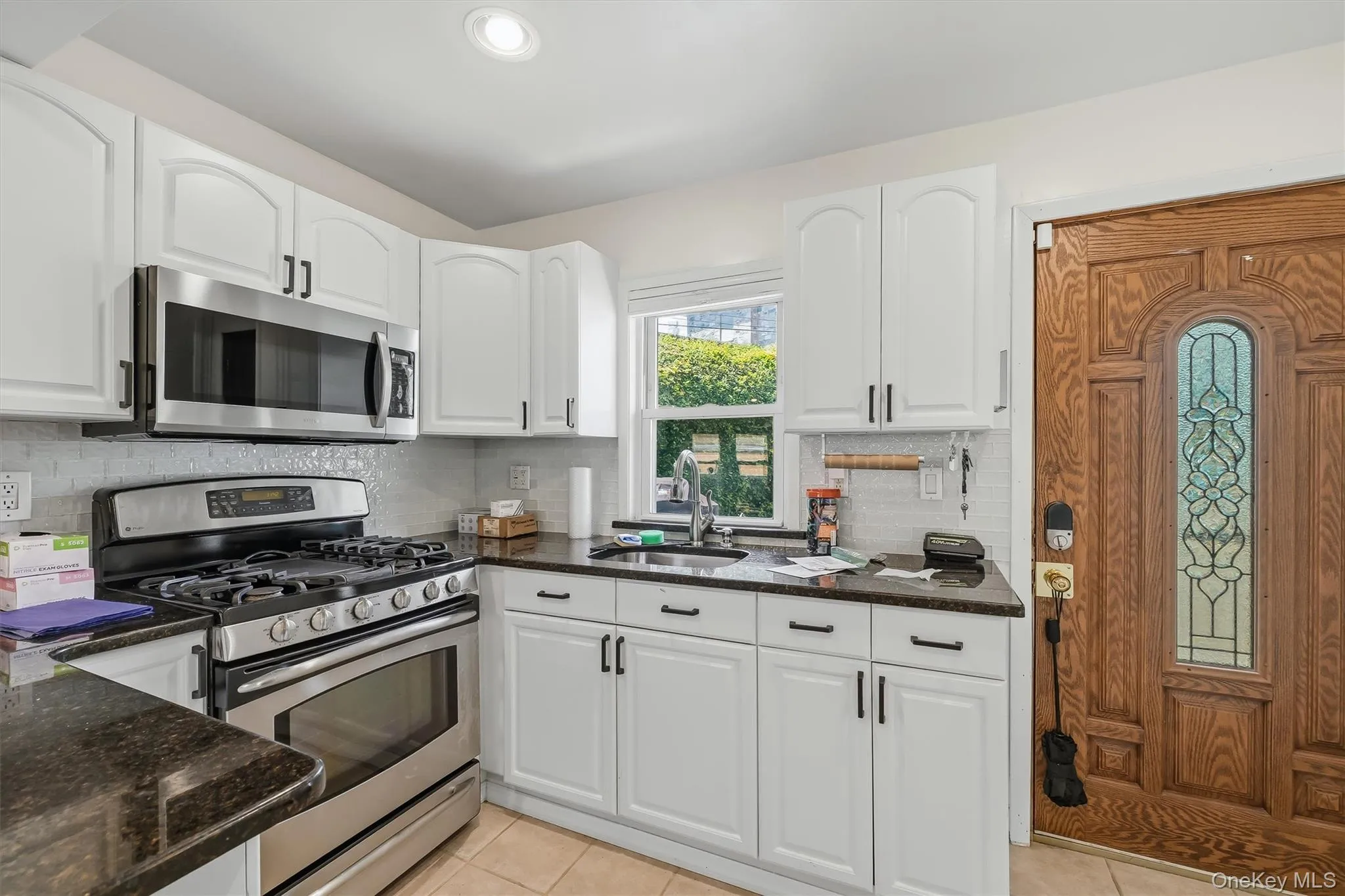 190C Edgewater Park, New York, NY, 2 Bedrooms Bedrooms, 4 Rooms Rooms,1 BathroomBathrooms,Residential,For Rent,Edgewater,0,1033637 190C Edgewater Park, New York, NY, 2 Bedrooms Bedrooms, 4 Rooms Rooms,1 BathroomBathrooms,Residential,For Rent,Edgewater,0,1033637