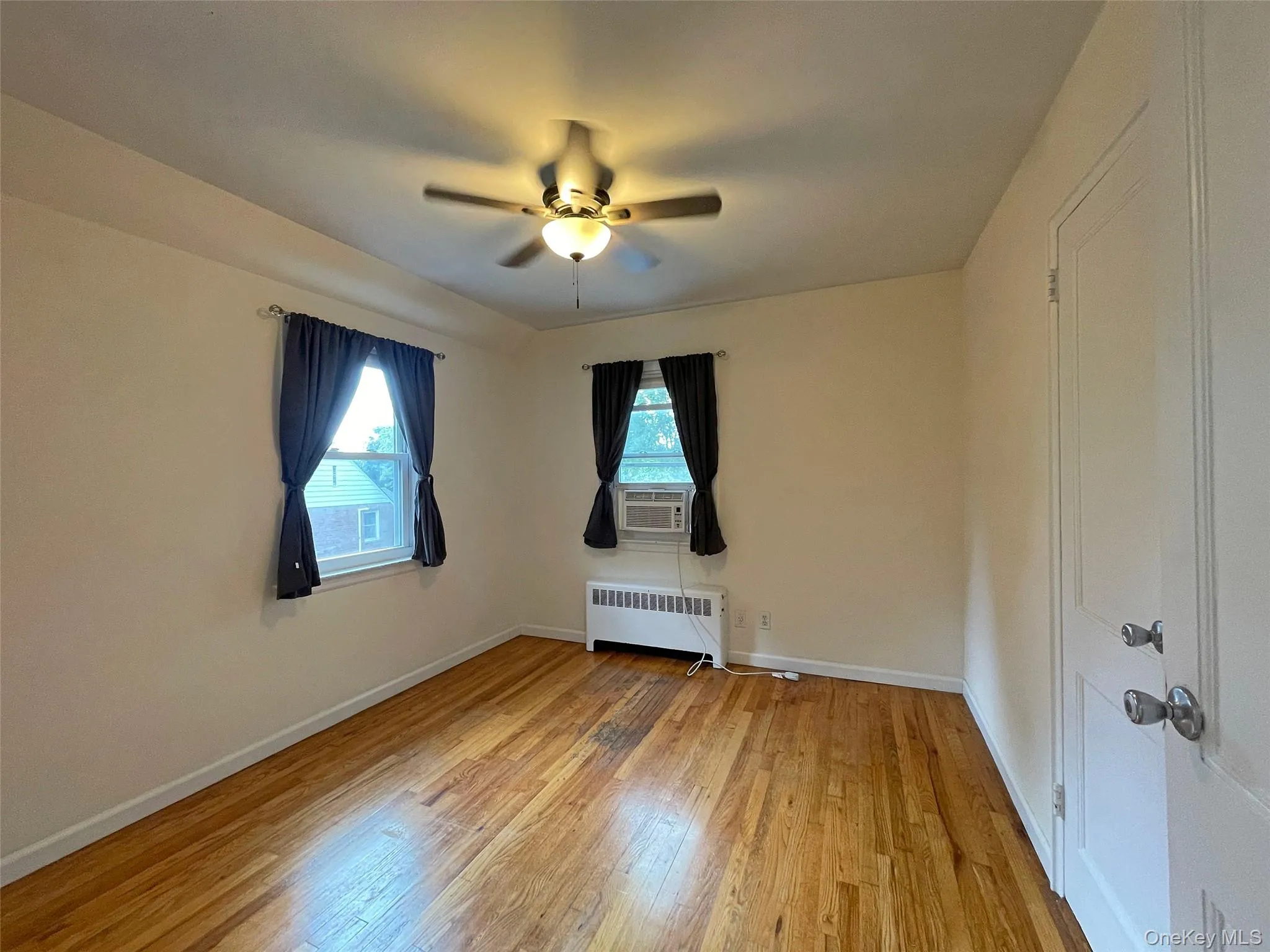1058 Palmer Avenue, Mamaroneck, NY, 2 Bedrooms Bedrooms, 4 Rooms Rooms,1 BathroomBathrooms,Residential Lease,For Rent,Palmer,0,1033646 1058 Palmer Avenue, Mamaroneck, NY, 2 Bedrooms Bedrooms, 4 Rooms Rooms,1 BathroomBathrooms,Residential Lease,For Rent,Palmer,0,1033646