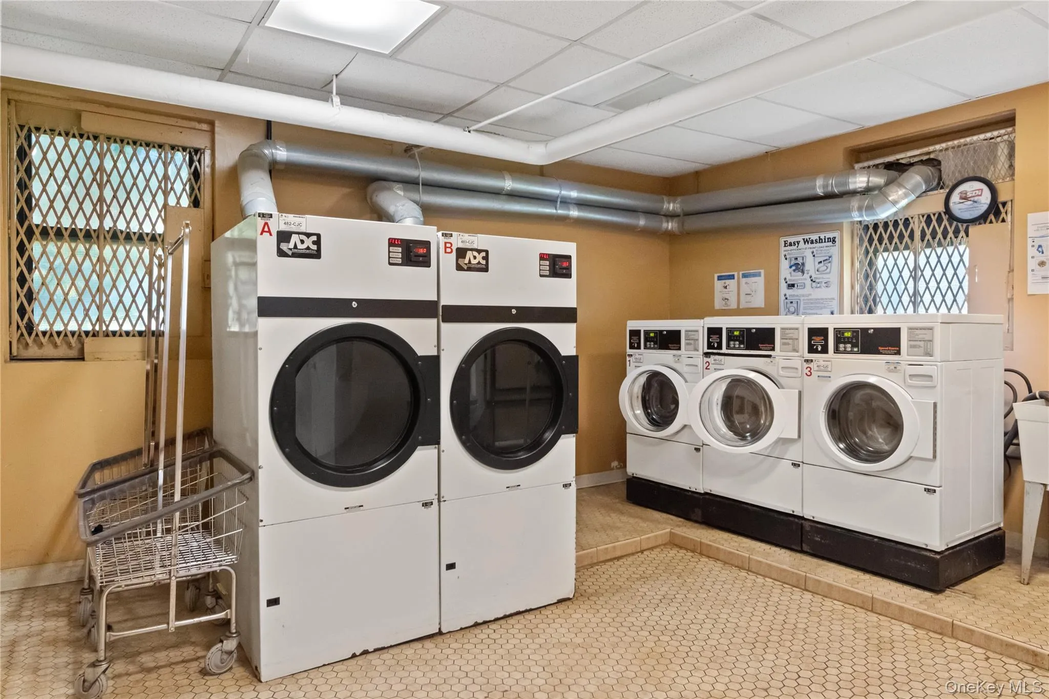 470 N Broadway, Yonkers, NY, 1 Bedroom Bedrooms, 5 Rooms Rooms,1 BathroomBathrooms,Residential,For Rent,N Broadway,0,1033648 470 N Broadway, Yonkers, NY, 1 Bedroom Bedrooms, 5 Rooms Rooms,1 BathroomBathrooms,Residential,For Rent,N Broadway,0,1033648