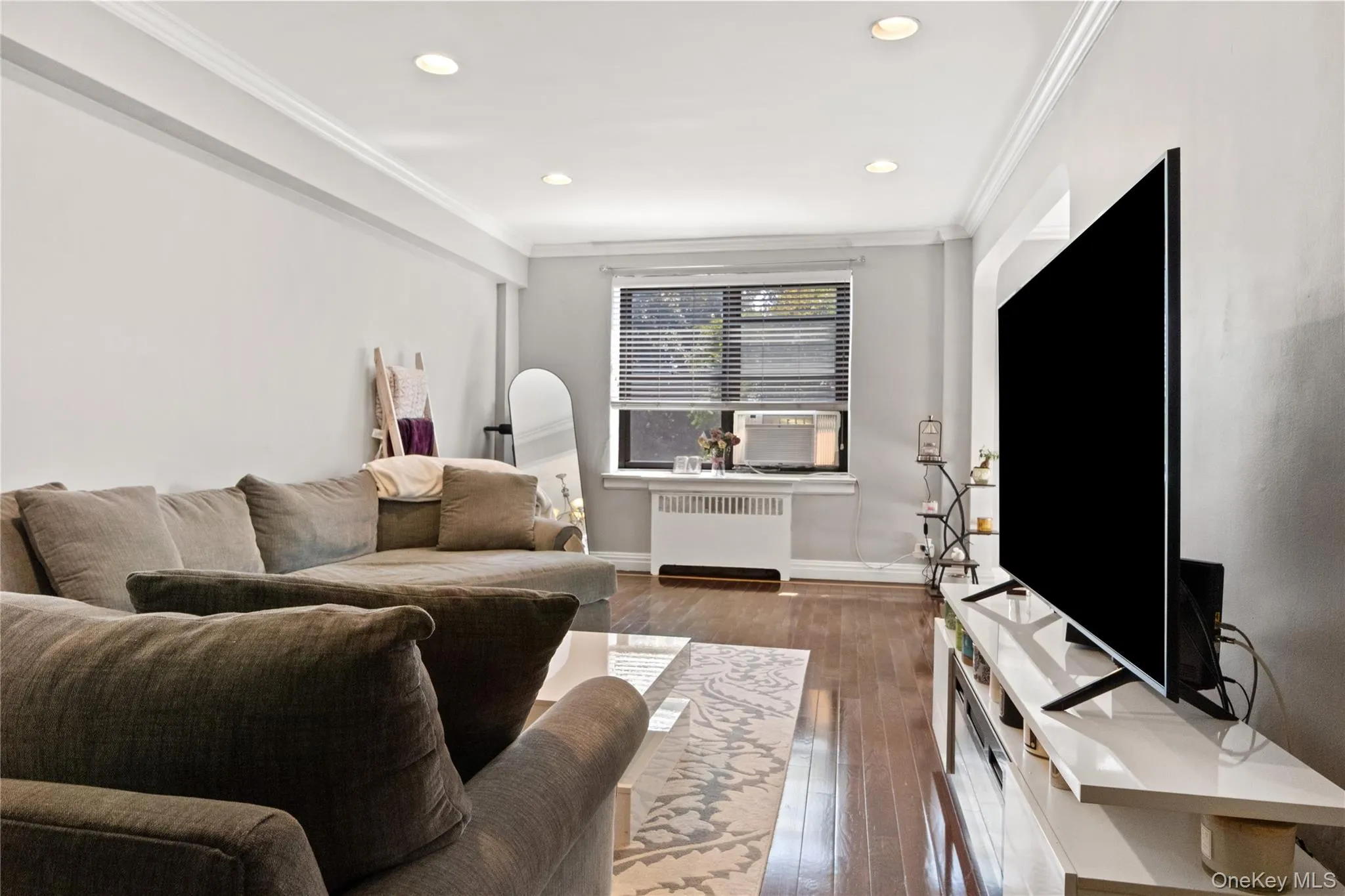 470 N Broadway, Yonkers, NY, 1 Bedroom Bedrooms, 5 Rooms Rooms,1 BathroomBathrooms,Residential,For Rent,N Broadway,0,1033648 470 N Broadway, Yonkers, NY, 1 Bedroom Bedrooms, 5 Rooms Rooms,1 BathroomBathrooms,Residential,For Rent,N Broadway,0,1033648