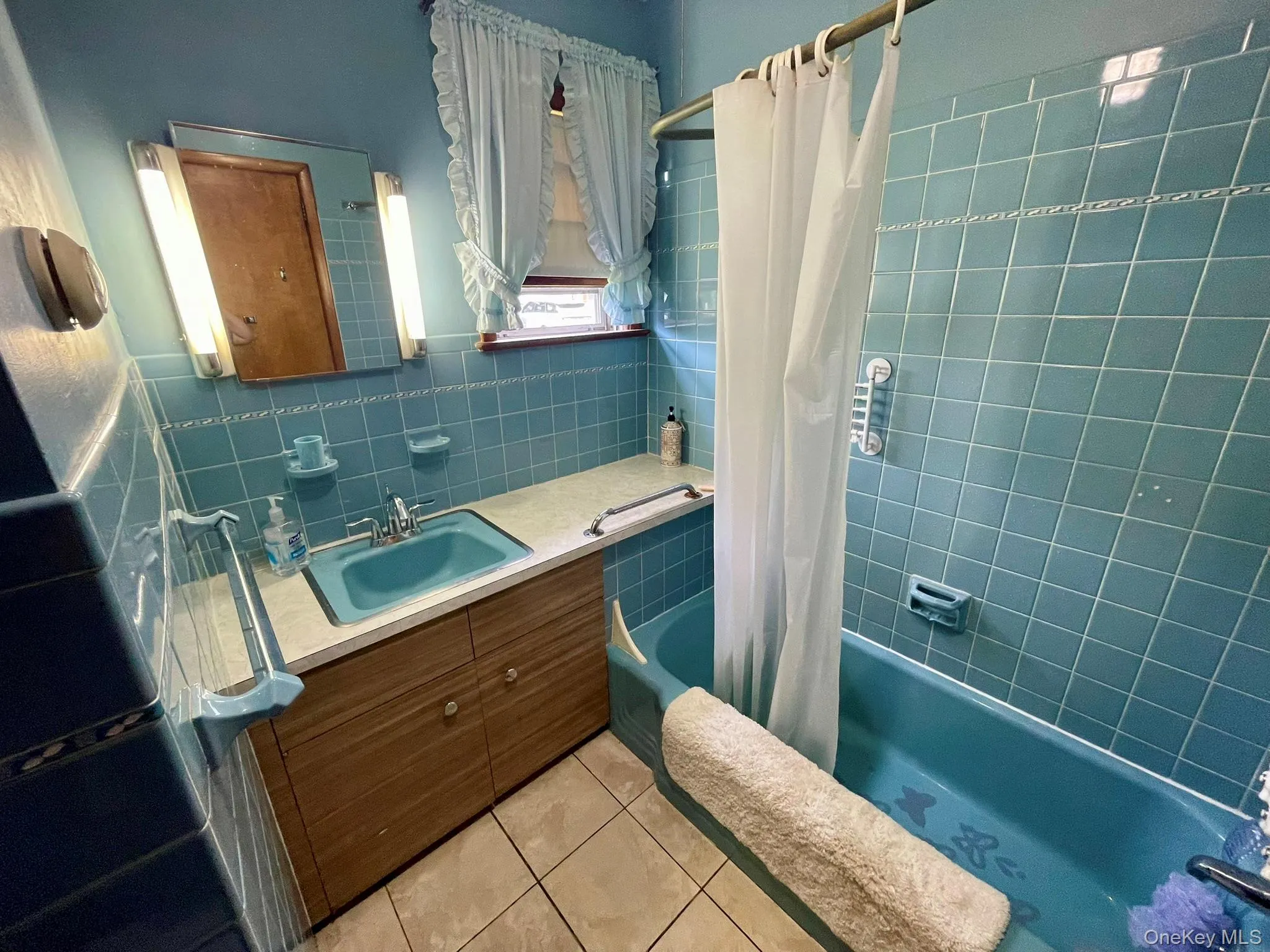42 Rela Avenue, Haverstraw, NY, 3 Bedrooms Bedrooms, 6 Rooms Rooms,1 BathroomBathrooms,Residential,For Rent,Rela,0,1033649 42 Rela Avenue, Haverstraw, NY, 3 Bedrooms Bedrooms, 6 Rooms Rooms,1 BathroomBathrooms,Residential,For Rent,Rela,0,1033649