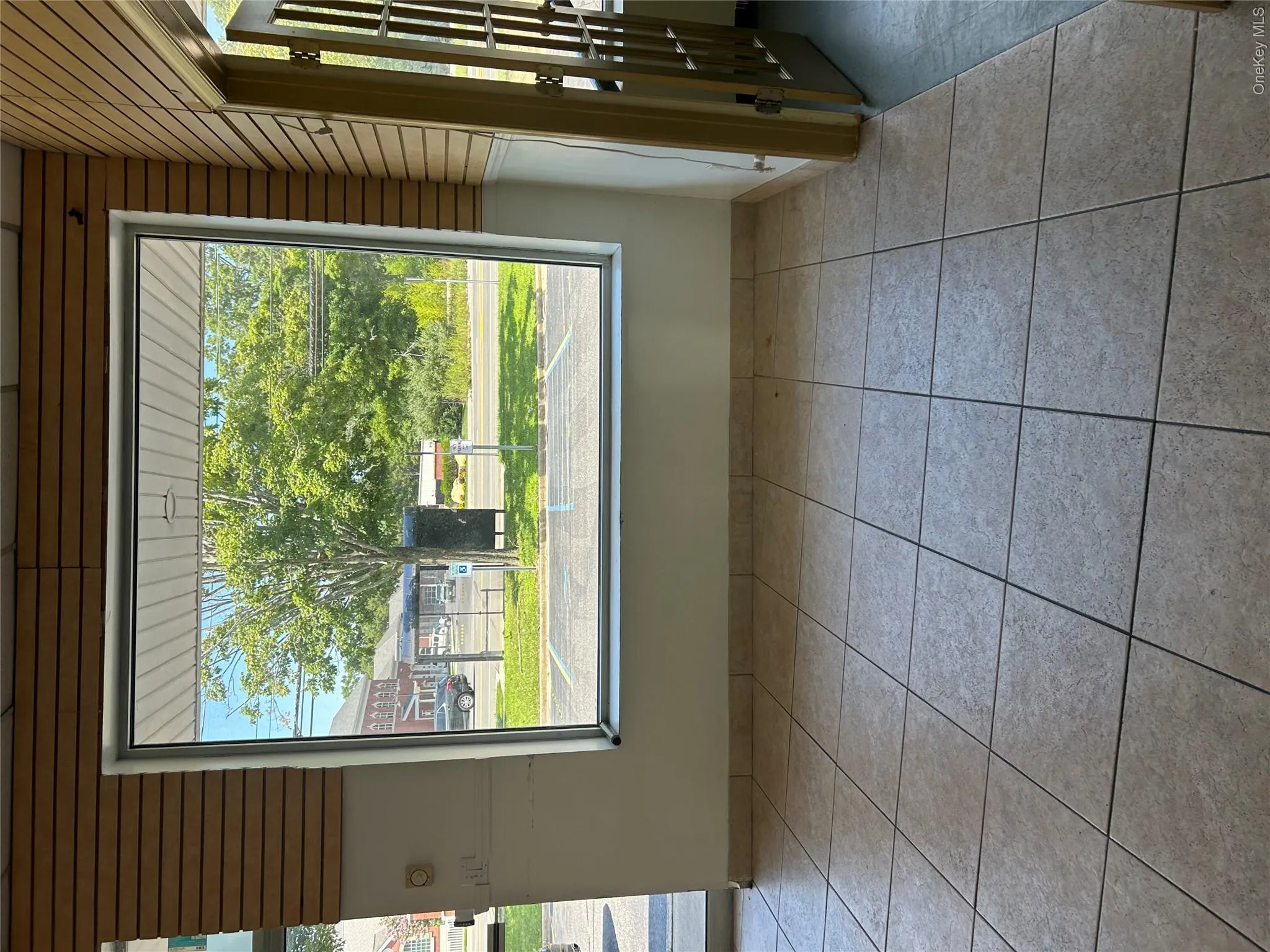 222 Middle Country Road, Brookhaven, NY, ,Commercial Lease,For Rent,Middle Country,0,1033651 222 Middle Country Road, Brookhaven, NY, ,Commercial Lease,For Rent,Middle Country,0,1033651