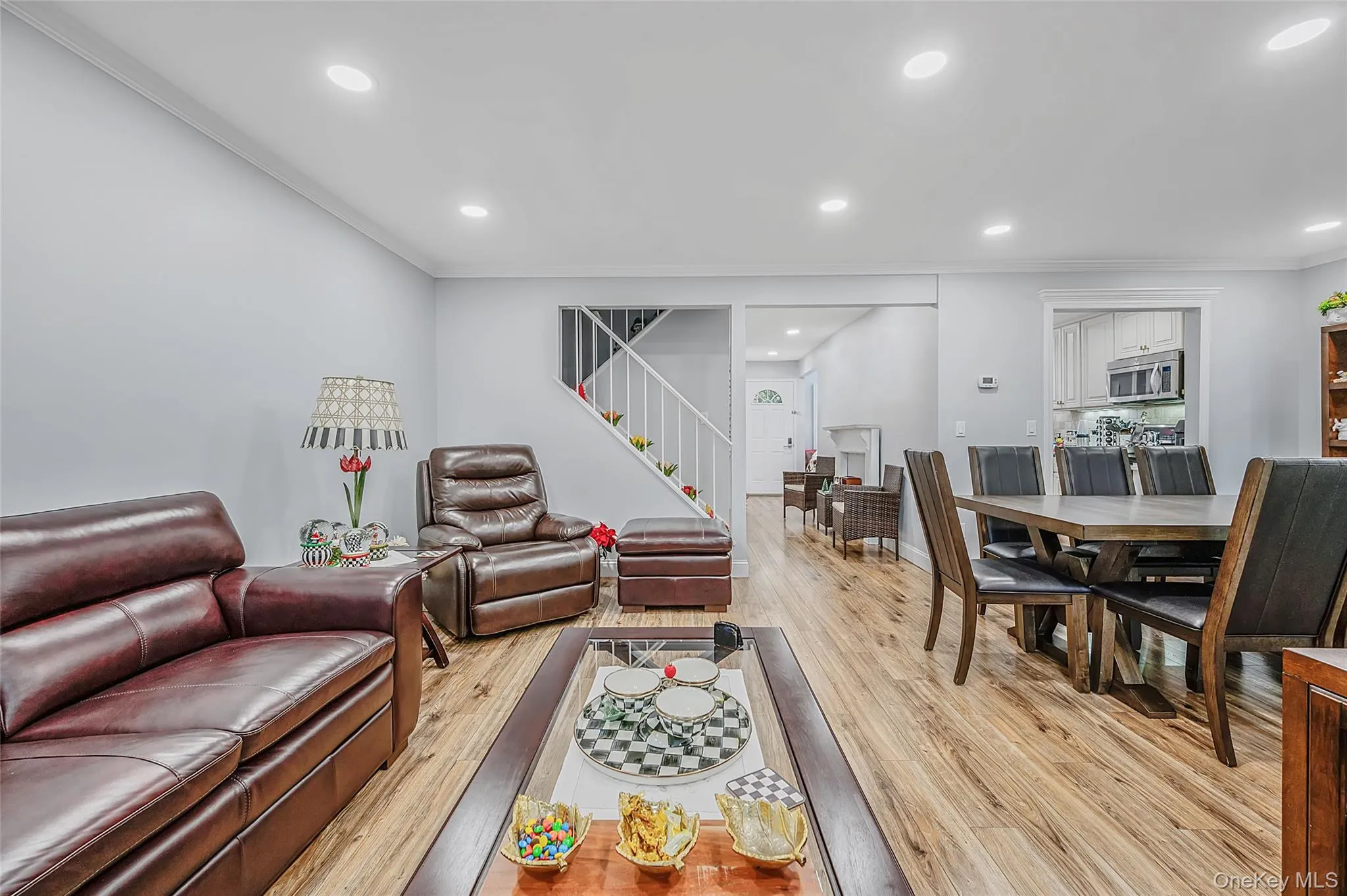 5 Jeremy Circle, Smithtown, NY, 2 Bedrooms Bedrooms, 5 Rooms Rooms,2 BathroomsBathrooms,Residential,For Rent,Jeremy,0,1033652 5 Jeremy Circle, Smithtown, NY, 2 Bedrooms Bedrooms, 5 Rooms Rooms,2 BathroomsBathrooms,Residential,For Rent,Jeremy,0,1033652