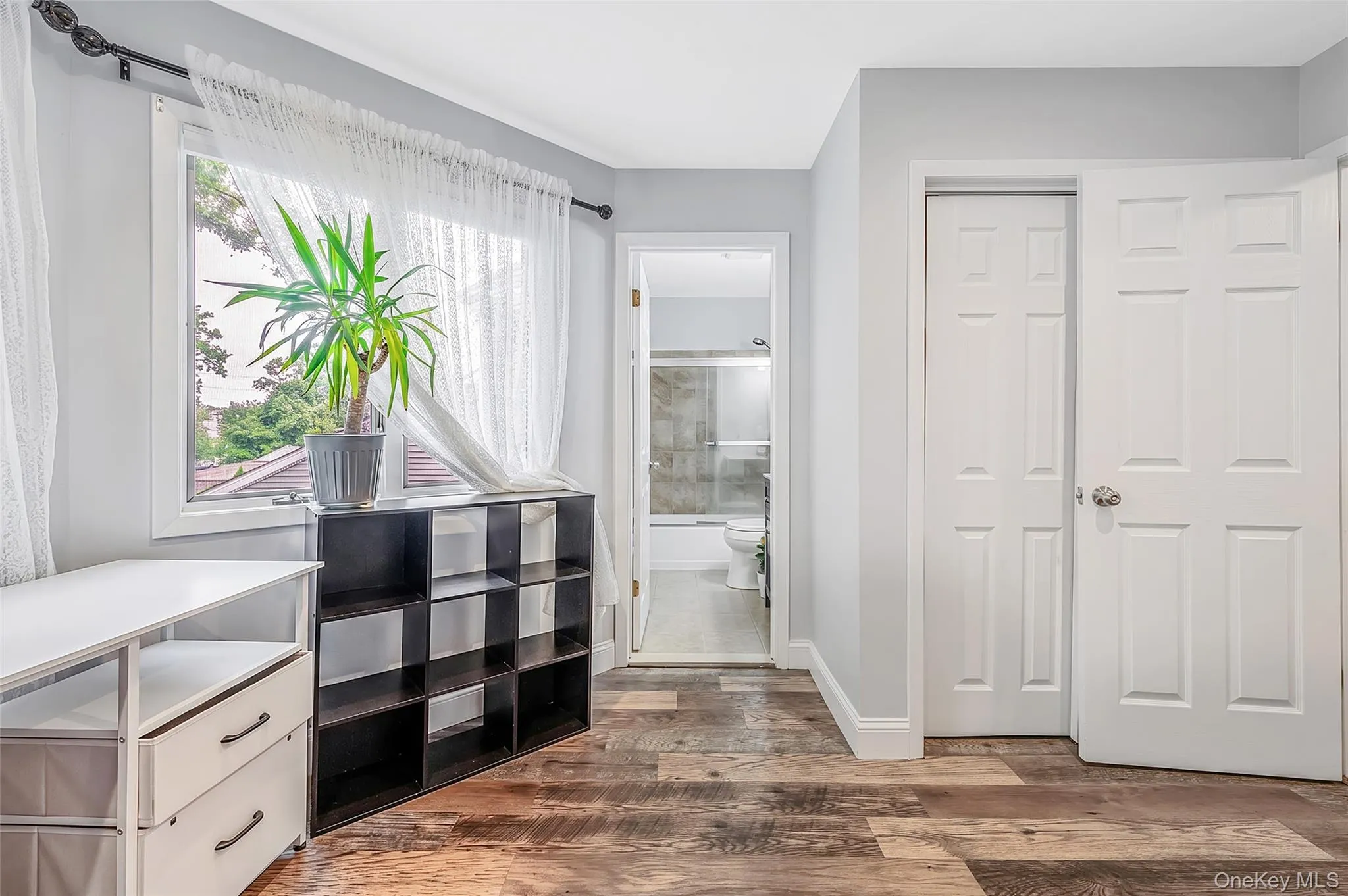 5 Jeremy Circle, Smithtown, NY, 2 Bedrooms Bedrooms, 5 Rooms Rooms,2 BathroomsBathrooms,Residential,For Rent,Jeremy,0,1033652 5 Jeremy Circle, Smithtown, NY, 2 Bedrooms Bedrooms, 5 Rooms Rooms,2 BathroomsBathrooms,Residential,For Rent,Jeremy,0,1033652