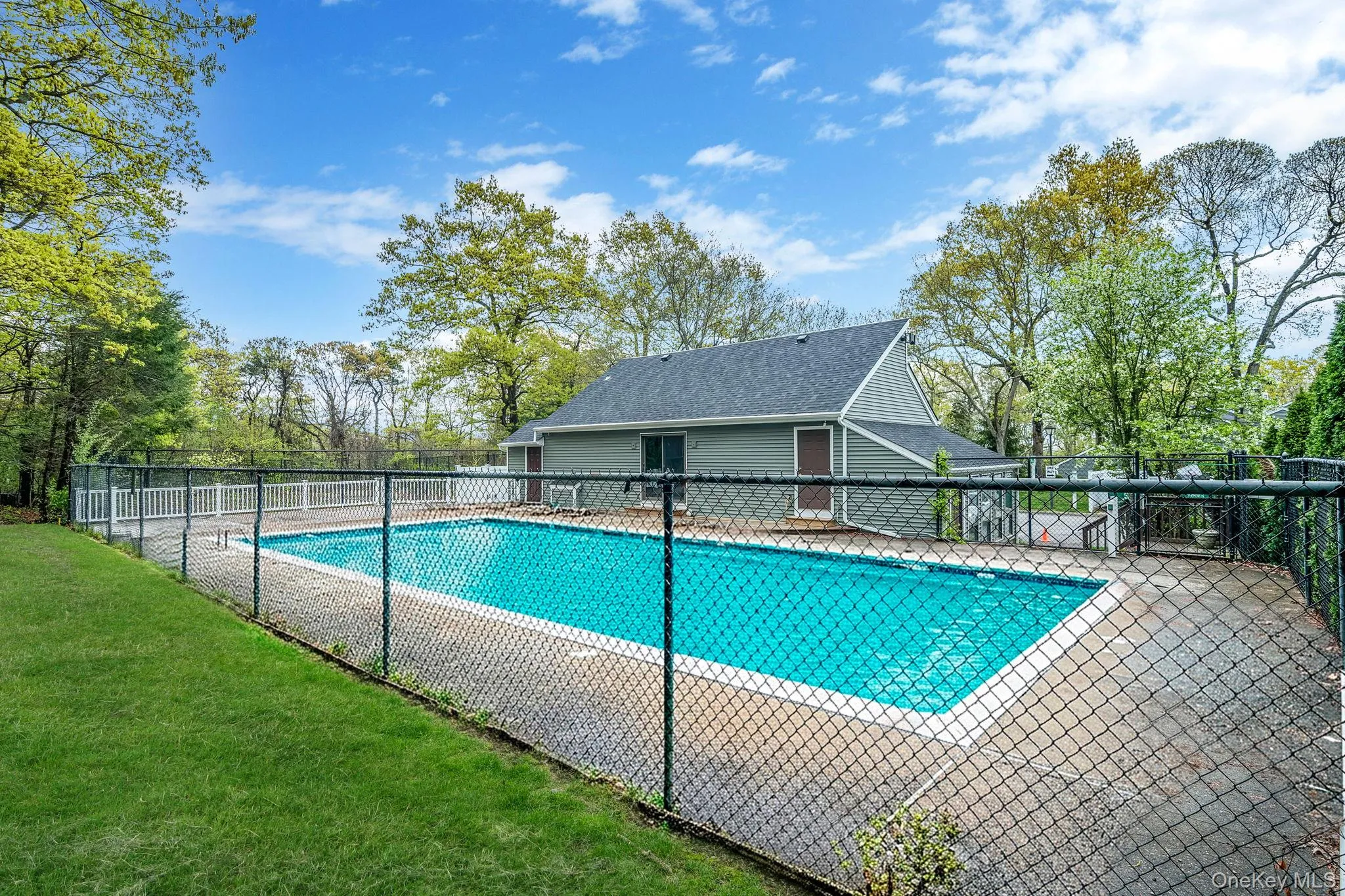 5 Jeremy Circle, Smithtown, NY, 2 Bedrooms Bedrooms, 5 Rooms Rooms,2 BathroomsBathrooms,Residential,For Rent,Jeremy,0,1033652 5 Jeremy Circle, Smithtown, NY, 2 Bedrooms Bedrooms, 5 Rooms Rooms,2 BathroomsBathrooms,Residential,For Rent,Jeremy,0,1033652
