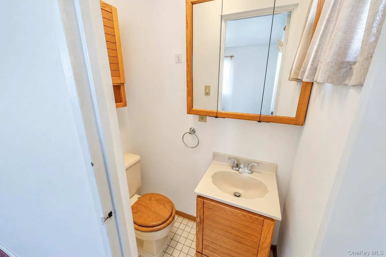 865 Prescott Street, Hempstead, NY, 3 Bedrooms Bedrooms, 7 Rooms Rooms,2 BathroomsBathrooms,Residential Lease,For Rent,Prescott,0,1033663 865 Prescott Street, Hempstead, NY, 3 Bedrooms Bedrooms, 7 Rooms Rooms,2 BathroomsBathrooms,Residential Lease,For Rent,Prescott,0,1033663