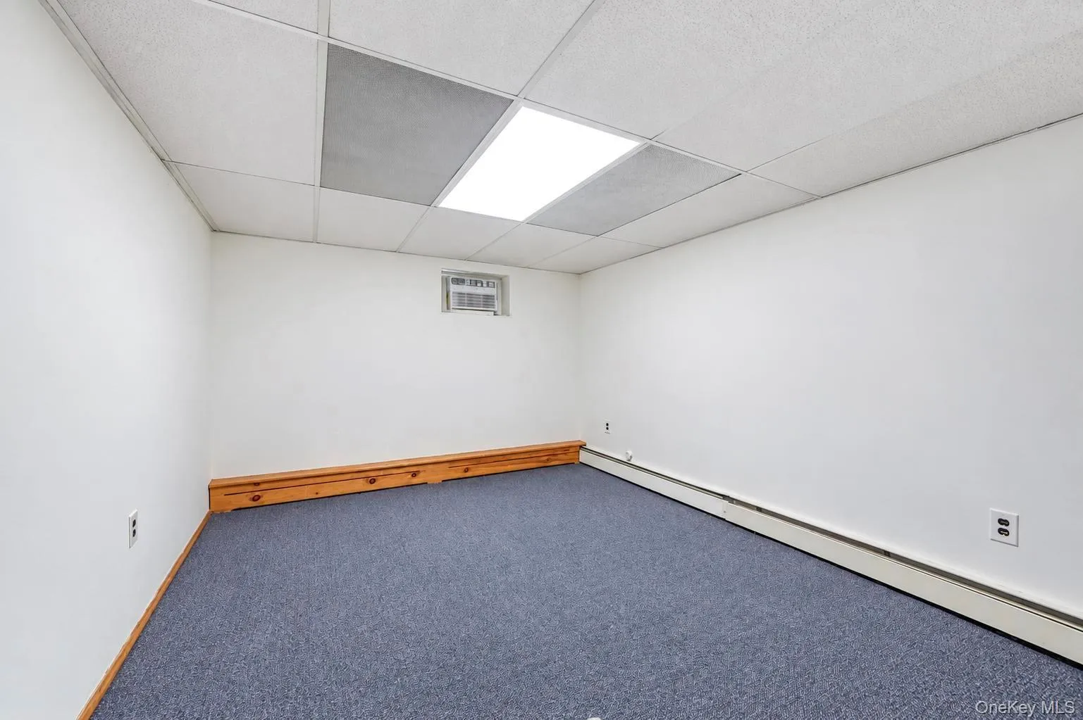 865 Prescott Street, Hempstead, NY, 3 Bedrooms Bedrooms, 7 Rooms Rooms,2 BathroomsBathrooms,Residential Lease,For Rent,Prescott,0,1033663 865 Prescott Street, Hempstead, NY, 3 Bedrooms Bedrooms, 7 Rooms Rooms,2 BathroomsBathrooms,Residential Lease,For Rent,Prescott,0,1033663