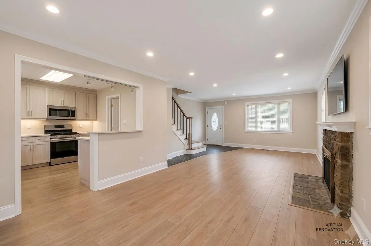 78-28 222nd Street, New York, NY, 3 Bedrooms Bedrooms, 7 Rooms Rooms,1 BathroomBathrooms,Residential,For Rent,222nd,0,1033665 78-28 222nd Street, New York, NY, 3 Bedrooms Bedrooms, 7 Rooms Rooms,1 BathroomBathrooms,Residential,For Rent,222nd,0,1033665