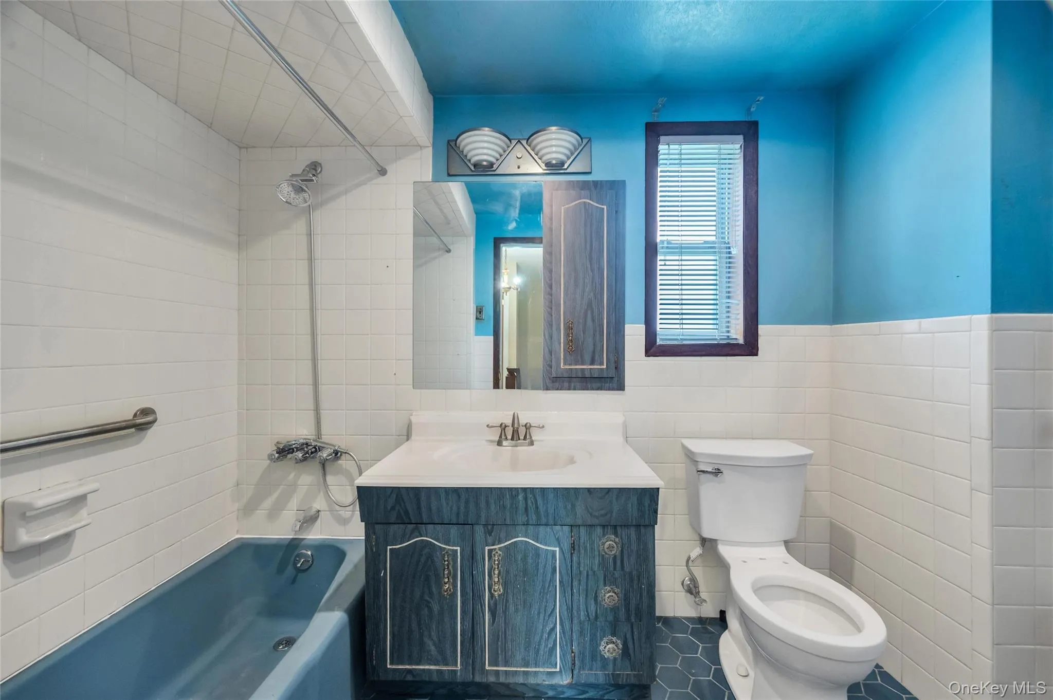 78-28 222nd Street, New York, NY, 3 Bedrooms Bedrooms, 7 Rooms Rooms,1 BathroomBathrooms,Residential,For Rent,222nd,0,1033665 78-28 222nd Street, New York, NY, 3 Bedrooms Bedrooms, 7 Rooms Rooms,1 BathroomBathrooms,Residential,For Rent,222nd,0,1033665