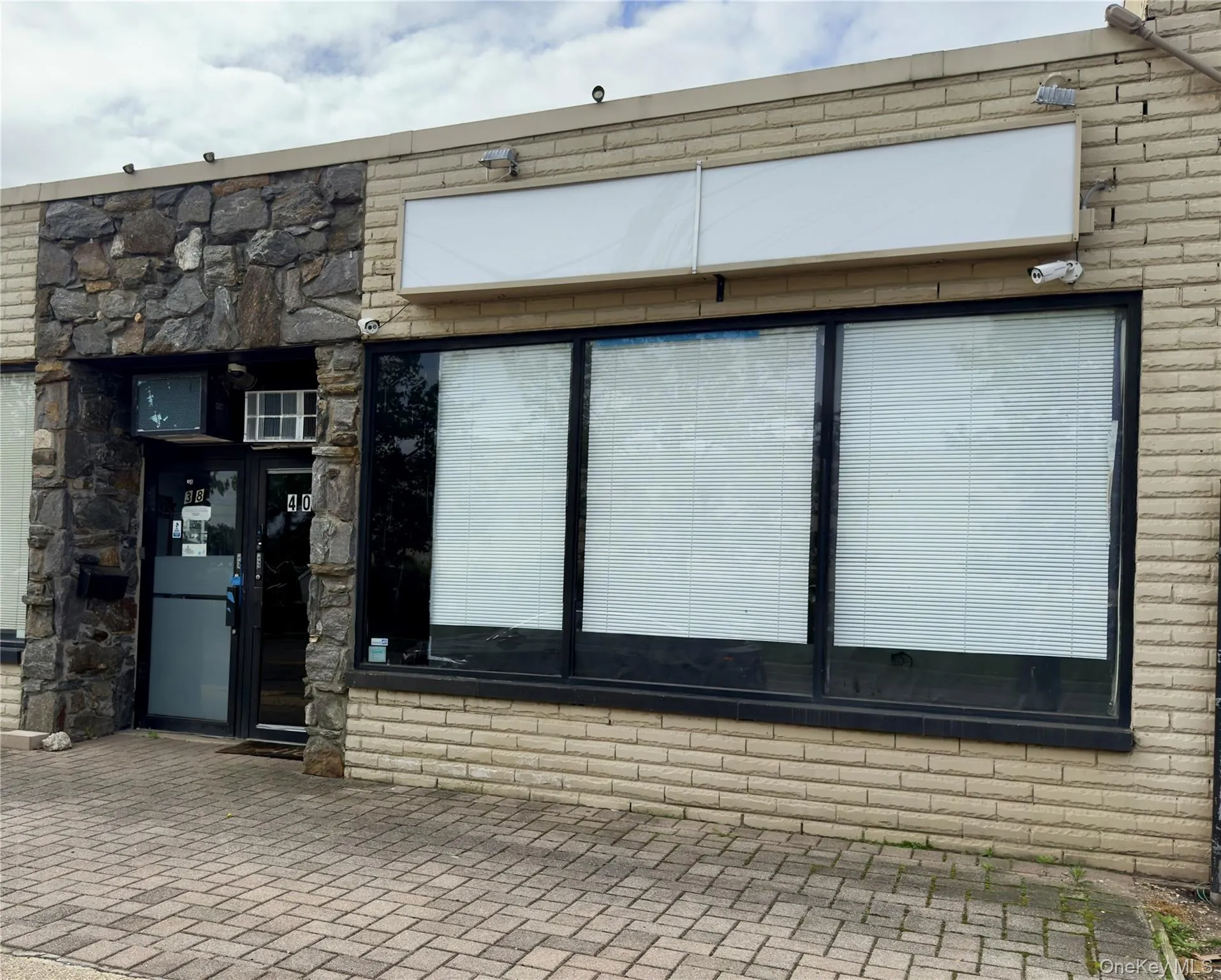40 Motor Avenue, Oyster Bay, NY, ,Commercial Lease,For Rent,Motor,0,1033666 40 Motor Avenue, Oyster Bay, NY, ,Commercial Lease,For Rent,Motor,0,1033666